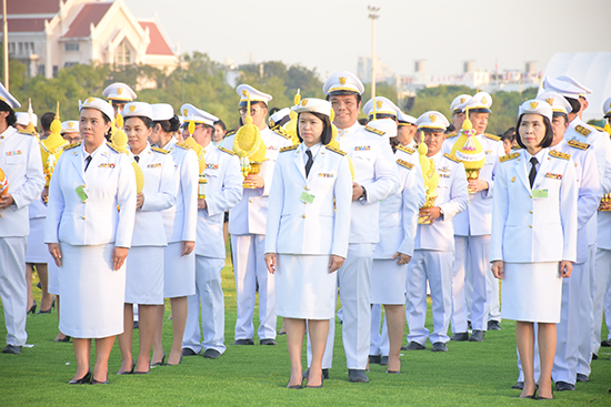 สคร. ร่วมพิธีถวายพานพุ่มราชสักการะเนื่องในวันคล้ายวันเฉลิมพระชนมพรรษา รัชกาลที่ 9