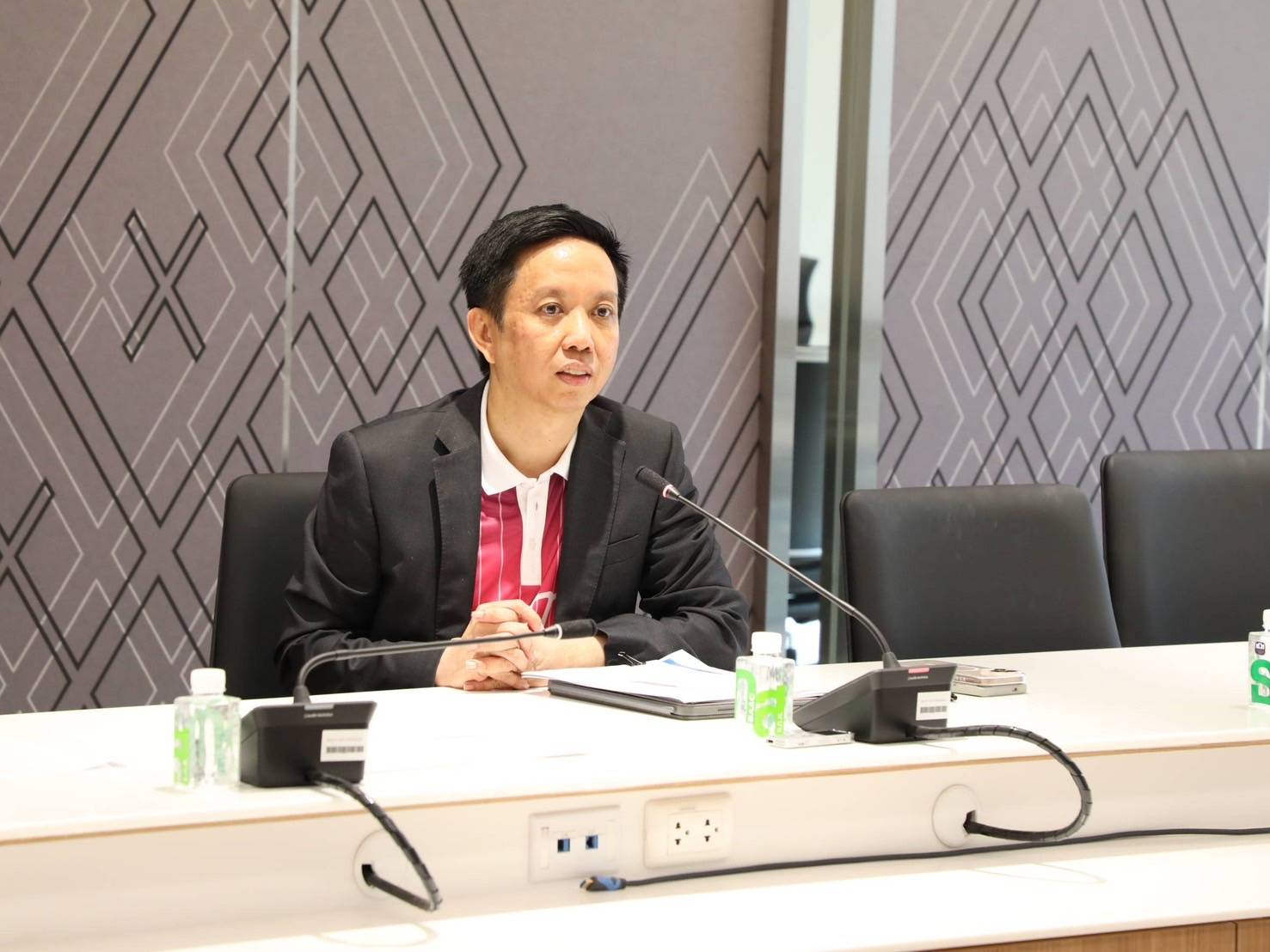 การประชุมหารือแบบทวิภาคีระหว่างสำนักงานคณะกรรมการนโยบายรัฐวิสาหกิจและคณะผู้แทน OECD สำหรับก้าวต่อไปของการพัฒนาและปรับปรุงระบบการกำกับดูแลกิจการที่ดีของรัฐวิสาหกิจไทย ซึ่งเป็นส่วนหนึ่งของกระบวนการเข้าร่วมเป็นสมาชิก OECD ของประเทศไทย