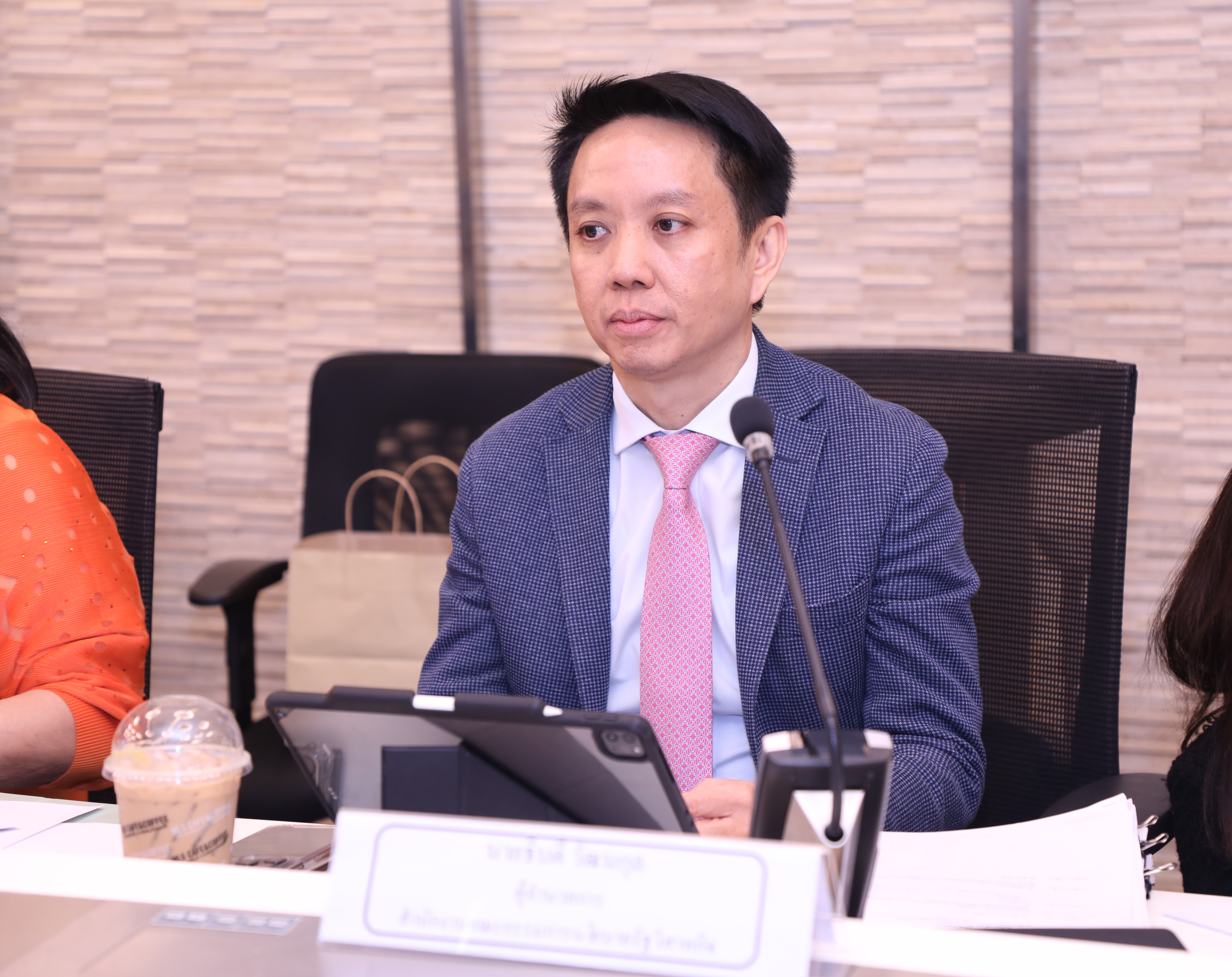  สคร. จัดการประชุมคณะกรรมการกลั่นกรองกรรมการรัฐวิสาหกิจ ครั้งที่ 4/2566 