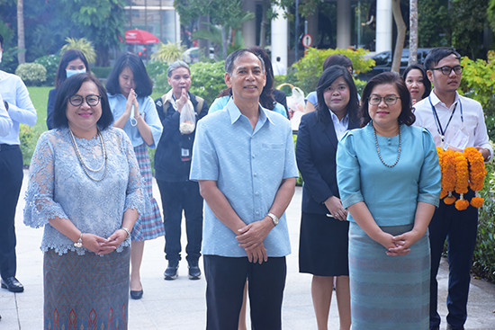 สักการะสิ่งศักดิ์สิทธิ์ประจำกระทรวงการคลัง เนื่องในวันคล้ายวันสถาปนา สคร. ครบรอบ 18 ปี