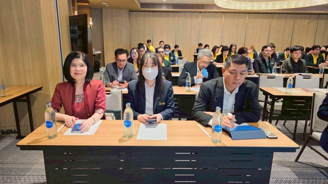 สำนักงานคณะกรรมการนโยบายรัฐวิสาหกิจ สนับสนุนวิทยากรโครงการในการฝึกอบรบพัฒนาความรู้ความสามารถของบุคลากรองค์การคลังสินค้า