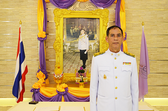 สคร. ร่วมพิธีลงนามถวายพระพรสมเด็จพระนางเจ้า ฯ พระบรมราชินี