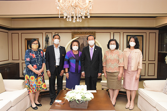 สคร. ร่วมอวยพรและขอพรปีใหม่ 2565 ผู้บริหารระดับสูงกระทรวงการคลัง