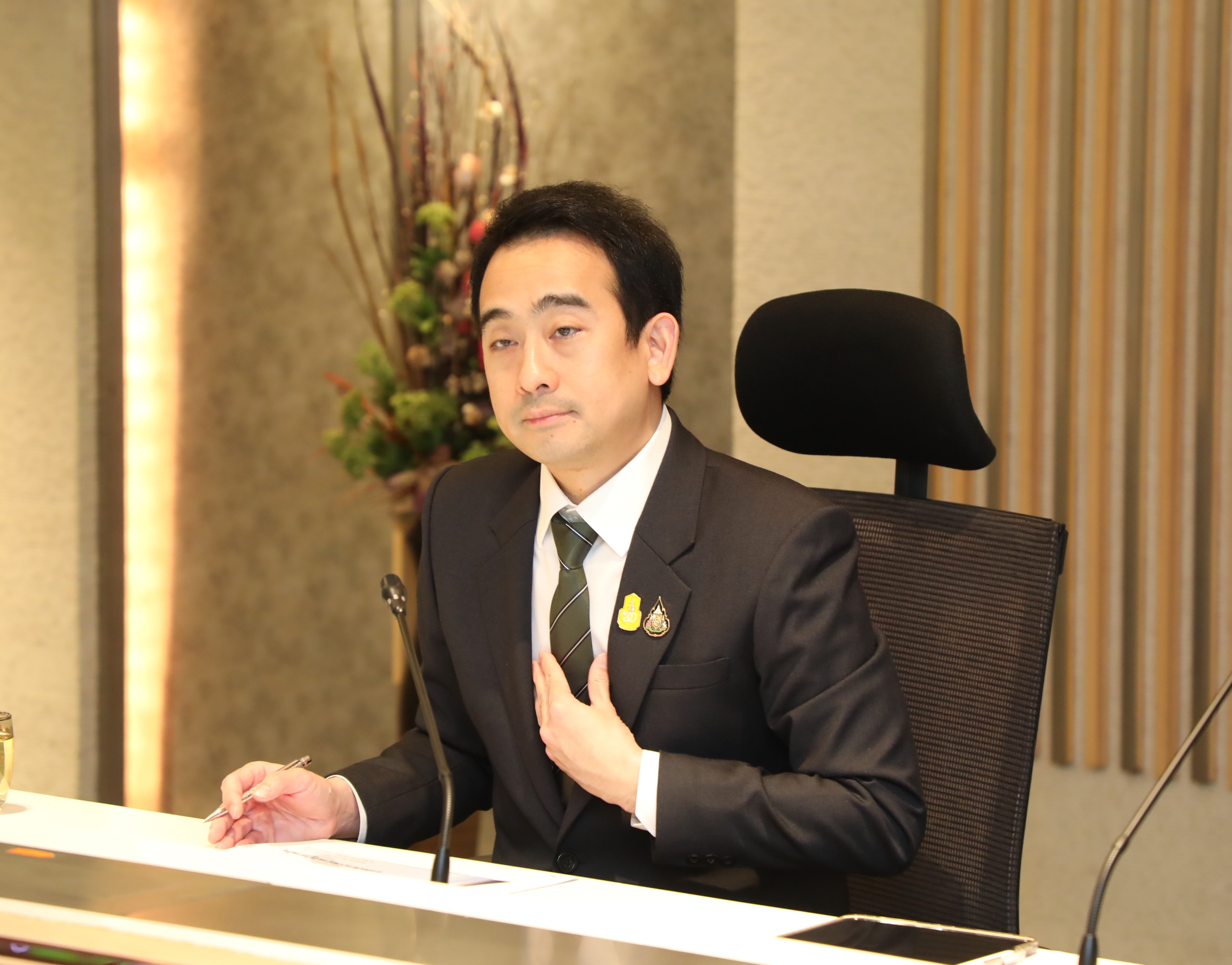 สคร. จัดประชุมหารือการทบทวนบทบาทรัฐวิสาหกิจ 