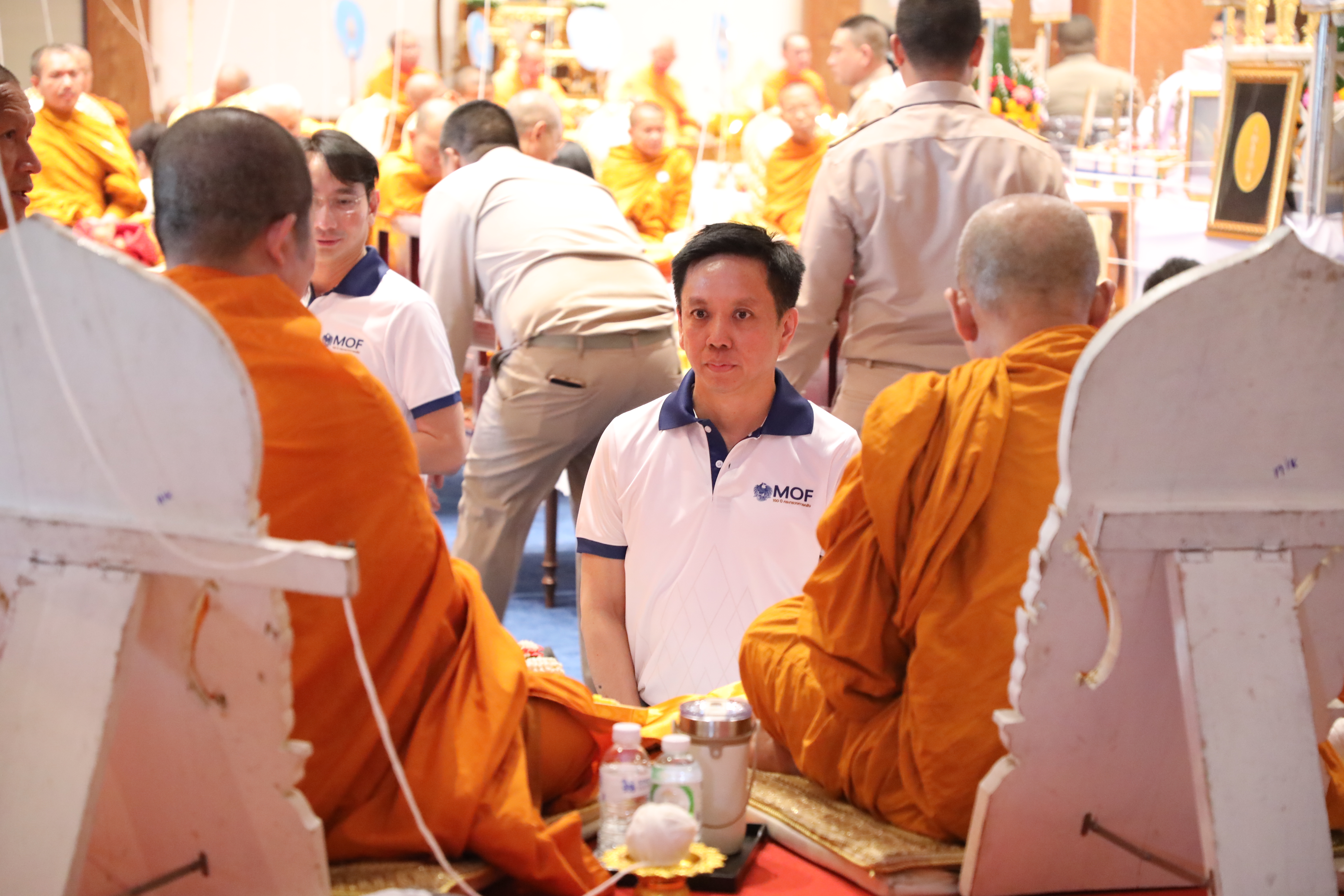 สำนักงานคณะกรรมการนโยบายรัฐวิสาหกิจ ร่วมพิธีพุทธาเทวาภิเษกพระคลัง ในพระคลังมหาสมบัติ เทพประจำกระทรวงการคลัง