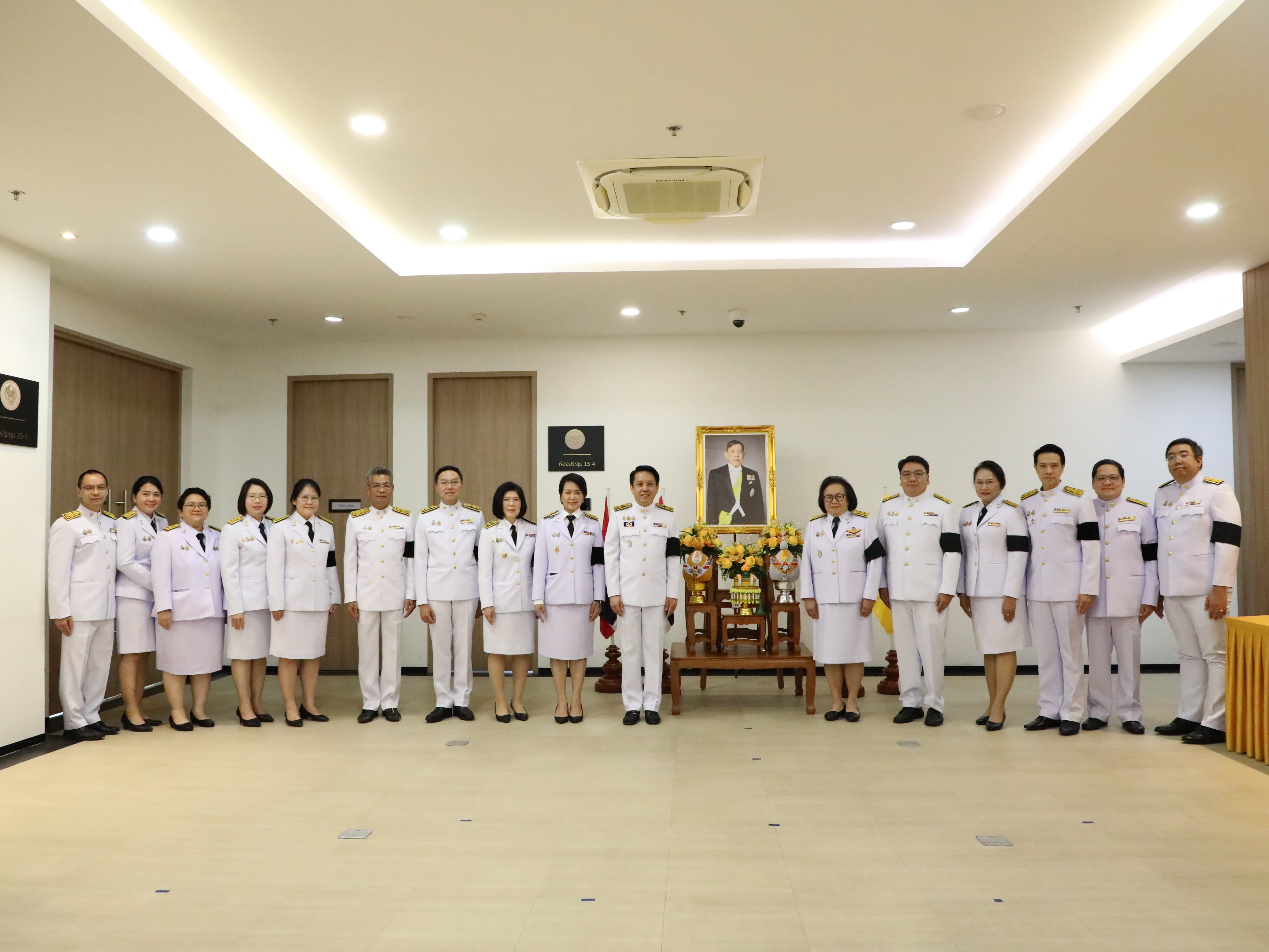 สำนักงานคณะกรรมการนโยบายรัฐวิสาหกิจ จัดพิธีลงนามถวายพระพรชัยมงคล พระบาทสมเด็จพระเจ้าอยู่หัว เเละพิธีถวายสัตย์ปฏิญาณเพื่อเป็นข้าราชการที่ดีเเละพลังของเเผ่นดิน เนื่องในโอกาสวันเฉลิมพระชนมพรรษา 28 กรกฎาคม 2569