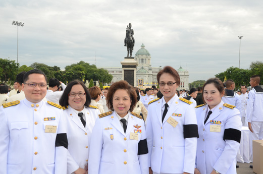 สคร. ร่วมพิธีทำบุญตักบาตรถวายพระราชกุศล และถวายพระพรชัยมงคลฯ