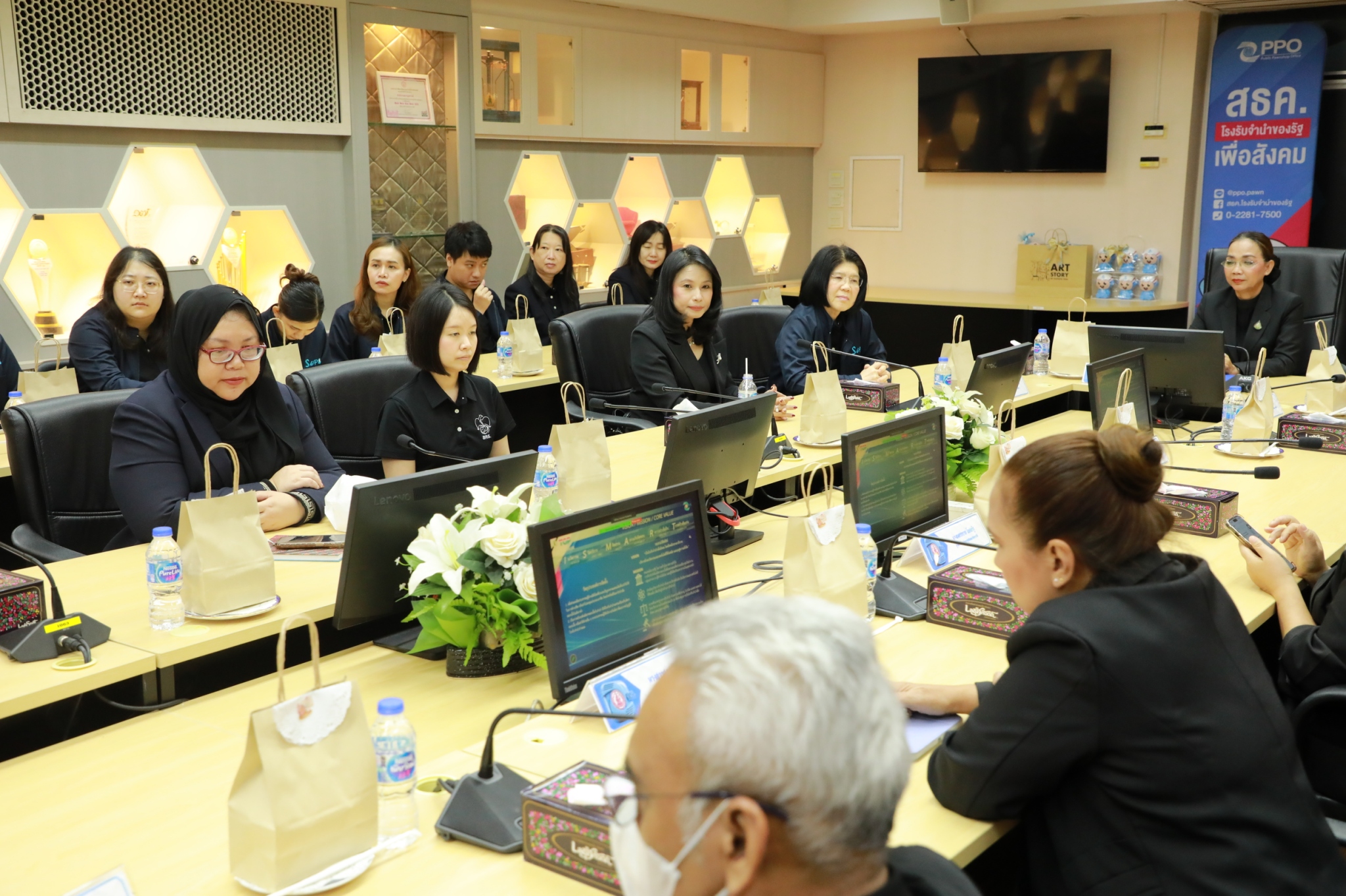 สำนักงานคณะกรรมการนโยบายรัฐวิสาหกิจ จัดกิจกรรมศึกษาดูงานและเยี่ยมชมกิจการรัฐวิสาหกิจ ภายใต้โครงการโรงเรียน สคร. ประจำปีงบประมาณ พ.ศ. 2569