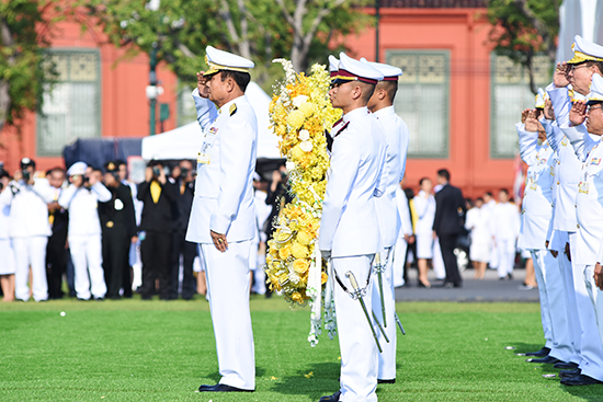 สคร. ร่วมถวายพวงมาลาเนื่องในวันคล้ายวันสวรรคตรัชกาลที่ 9