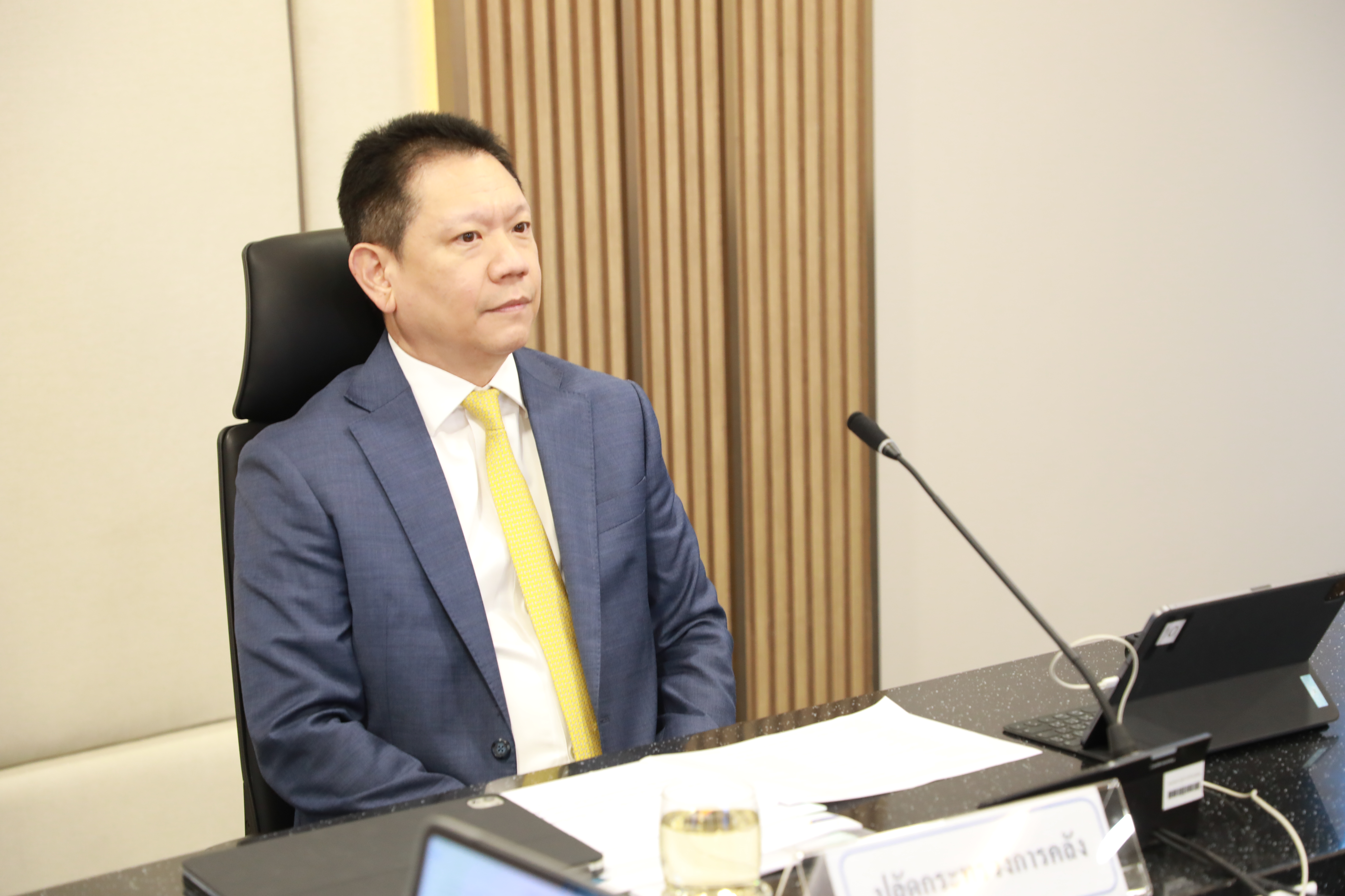 สำนักงานคณะกรรมการนโยบายรัฐวิสาหกิจ ได้จัดการประชุมคณะอนุกรรมการเพื่อสนับสนุนการดำเนินงานของคณะกรรมการขับเคลื่อนการลงทุนตามนโยบายรถไฟฟ้าอัตราเดียวตลอดสาย ครั้งที่ 1/2568