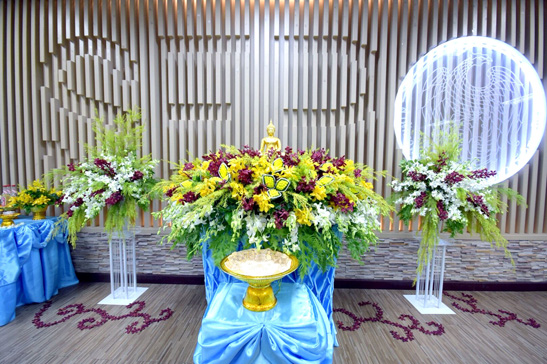 สคร. สรงน้ำพระพุทธรูปประจำ สคร. เนื่องในวันสงกรานต์