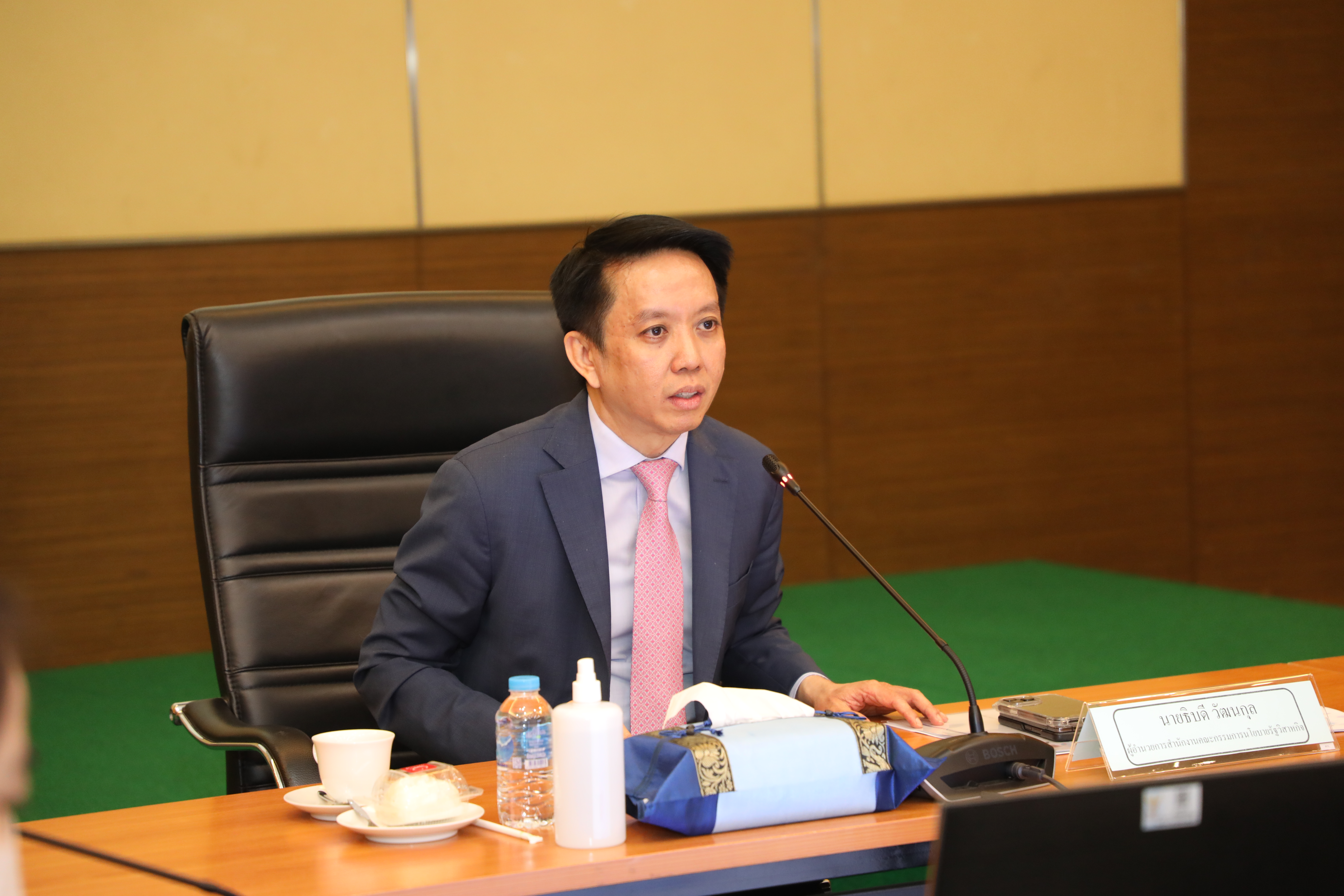 สคร. ได้จัดการประชุมเพื่อมอบนโยบายในการดำเนินโครงการคู่ความร่วมมือของรัฐวิสาหกิจ