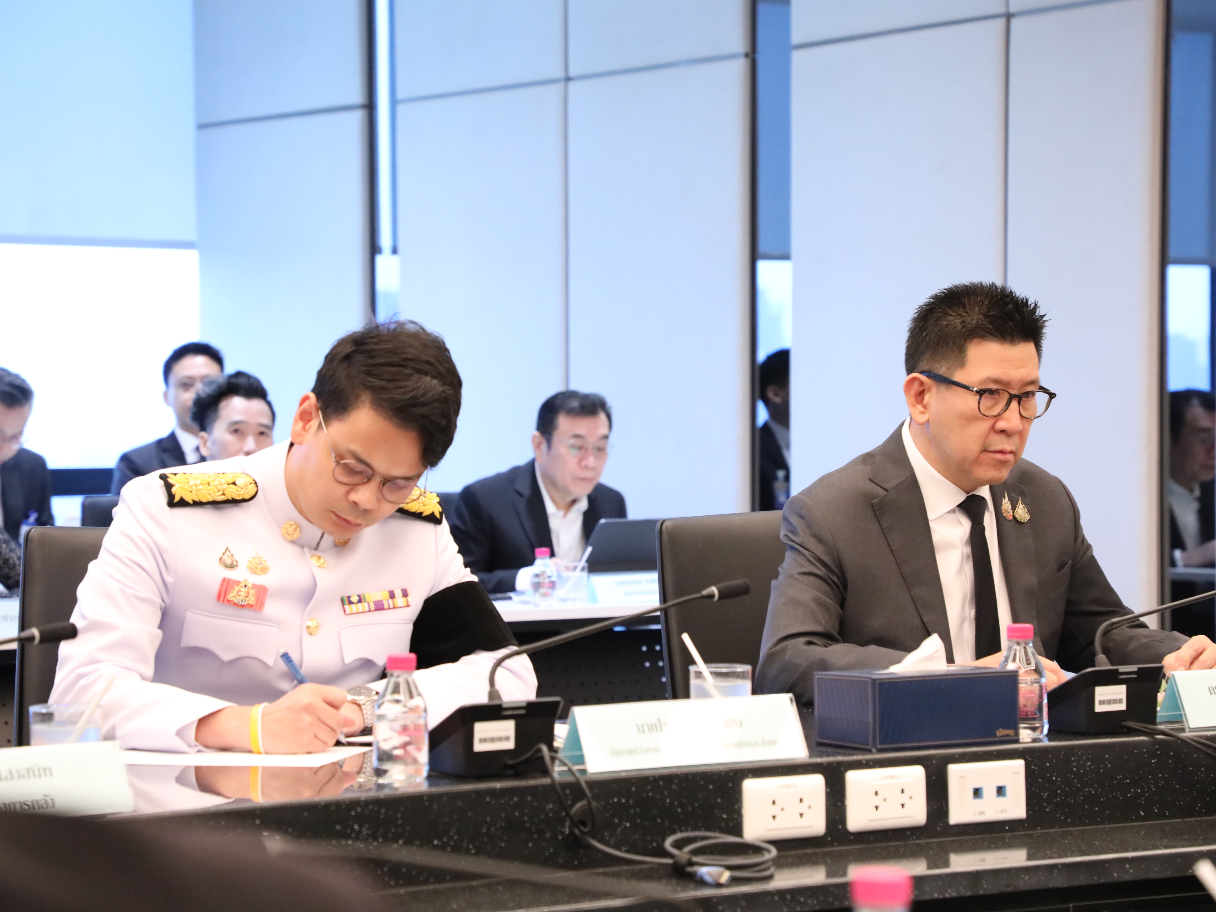 สคร. เข้าร่วมการประชุมบูรณาการเพื่อช่วยเหลือ เยียวยา และฟื้นฟูผู้ประสบอุทกภัยภาคใต้