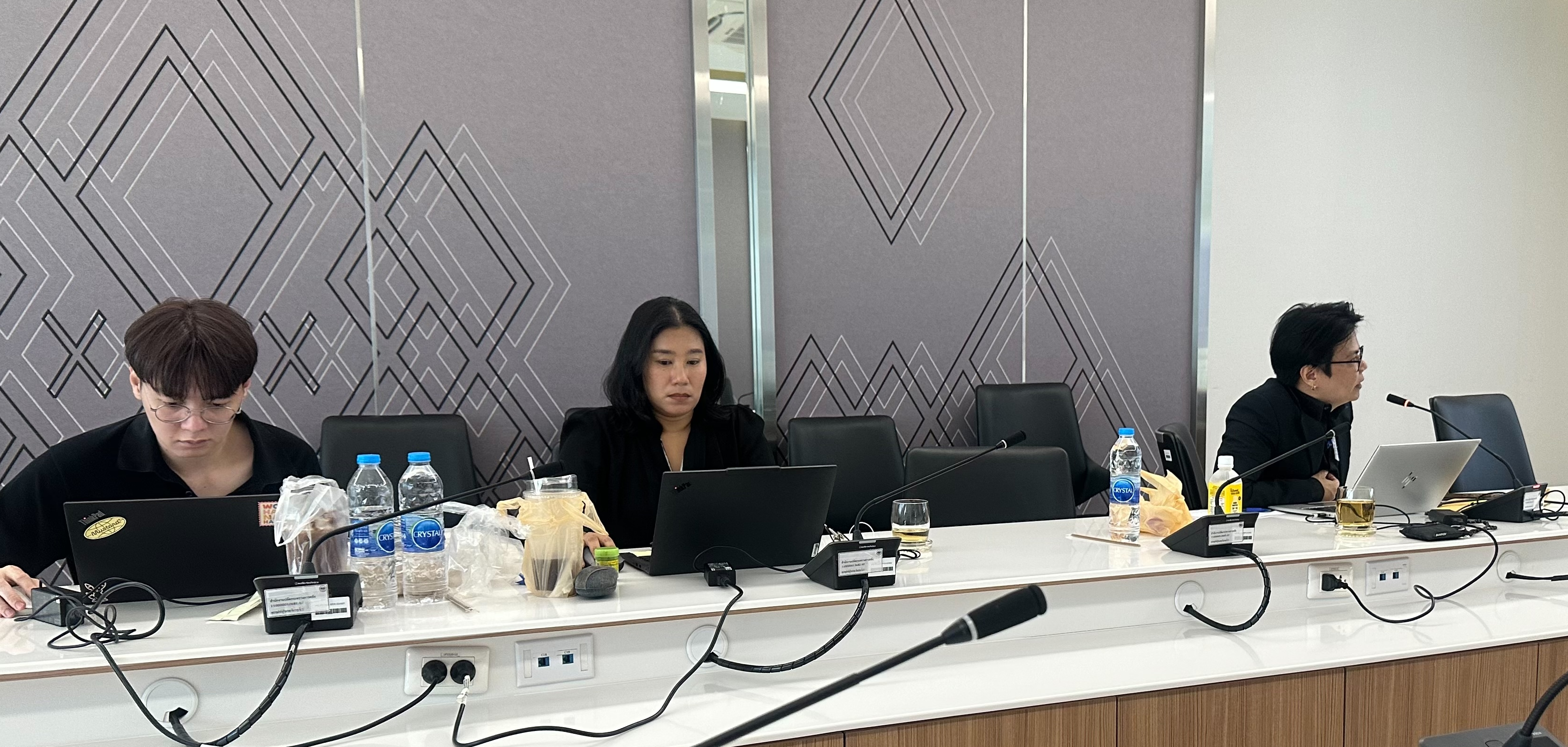 “สำนักงานคณะกรรมการนโยบายรัฐวิสาหกิจจัดการอบรมให้ความรู้ความเข้าใจ  เกี่ยวกับการรายงานความยั่งยืนที่สอดคล้องกับมาตรฐาน Global Reporting Initiative (GRI)”