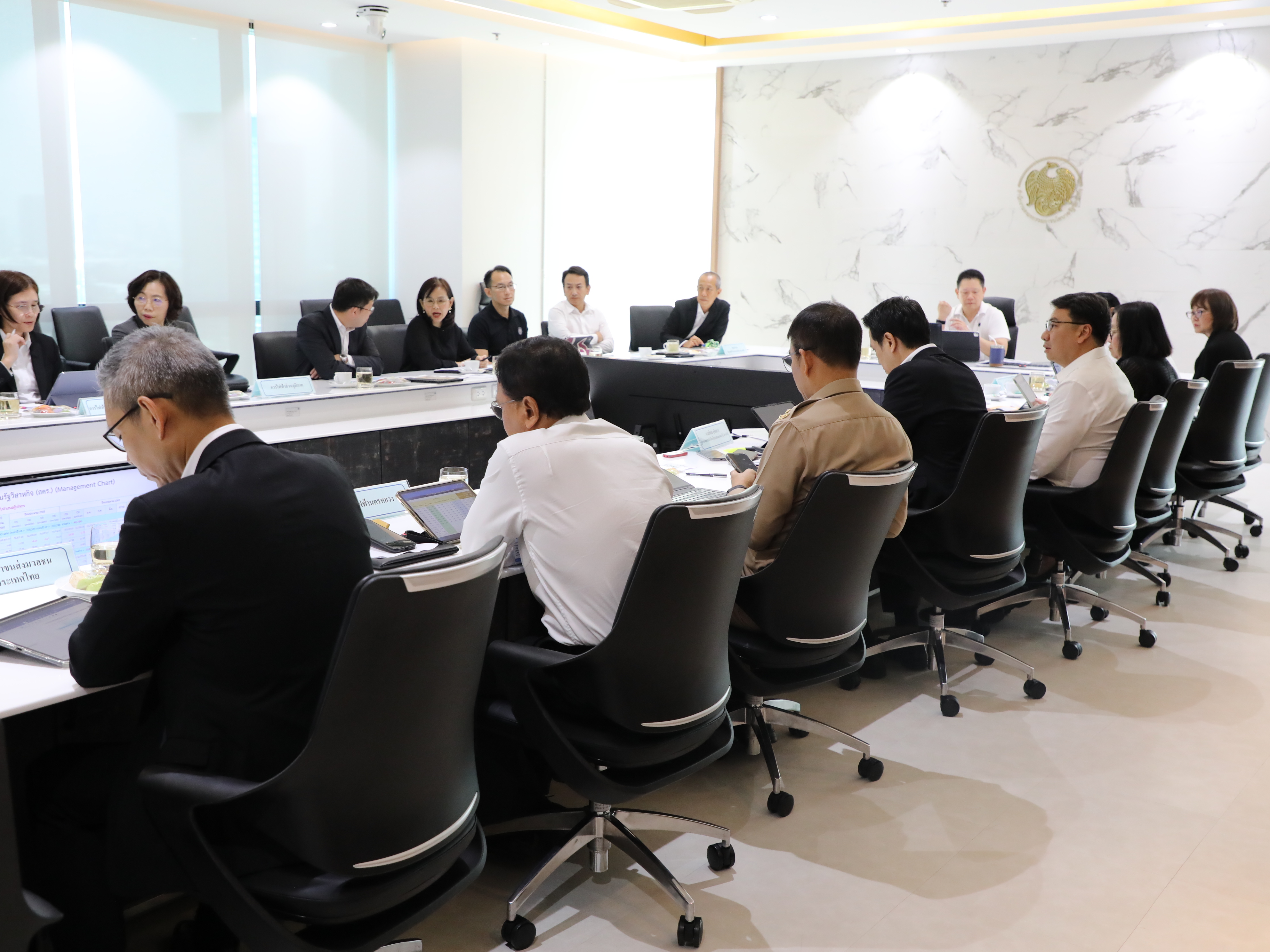 นายลวรณ แสงสนิท ปลัดกระทรวงการคลัง เป็นประธานการประชุมติดตามเร่งรัดการเบิกจ่ายงบลงทุนของรัฐวิสาหกิจ ประจำปี 2569