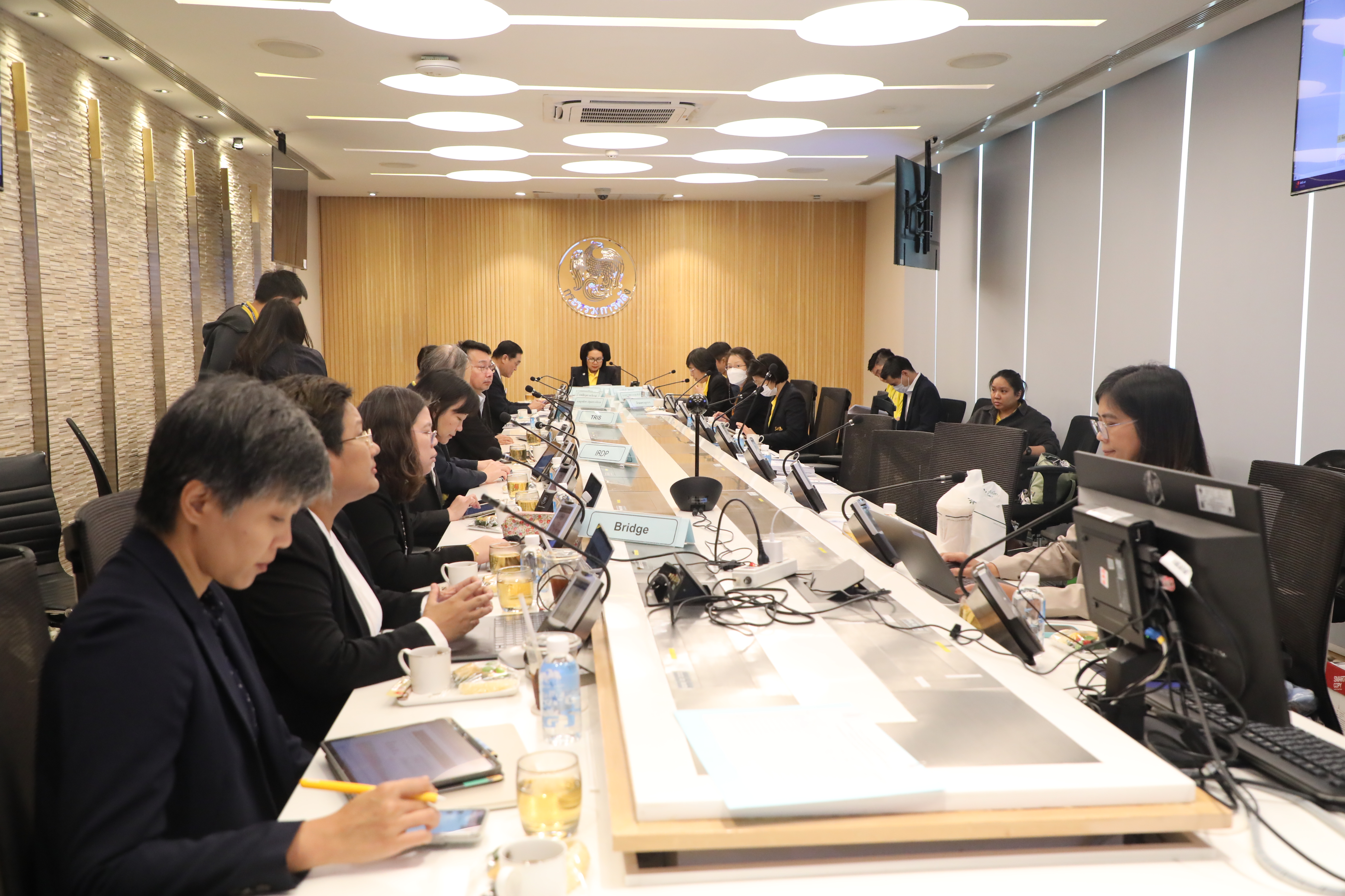 สำนักงานคณะกรรมการนโยบายรัฐวิสาหกิจ (สคร.) ได้จัดการประชุมคณะอนุกรรมการกำหนดหลักเกณฑ์การประเมินผลการดำเนินงานรัฐวิสาหกิจ ครั้งที่ 1/2567