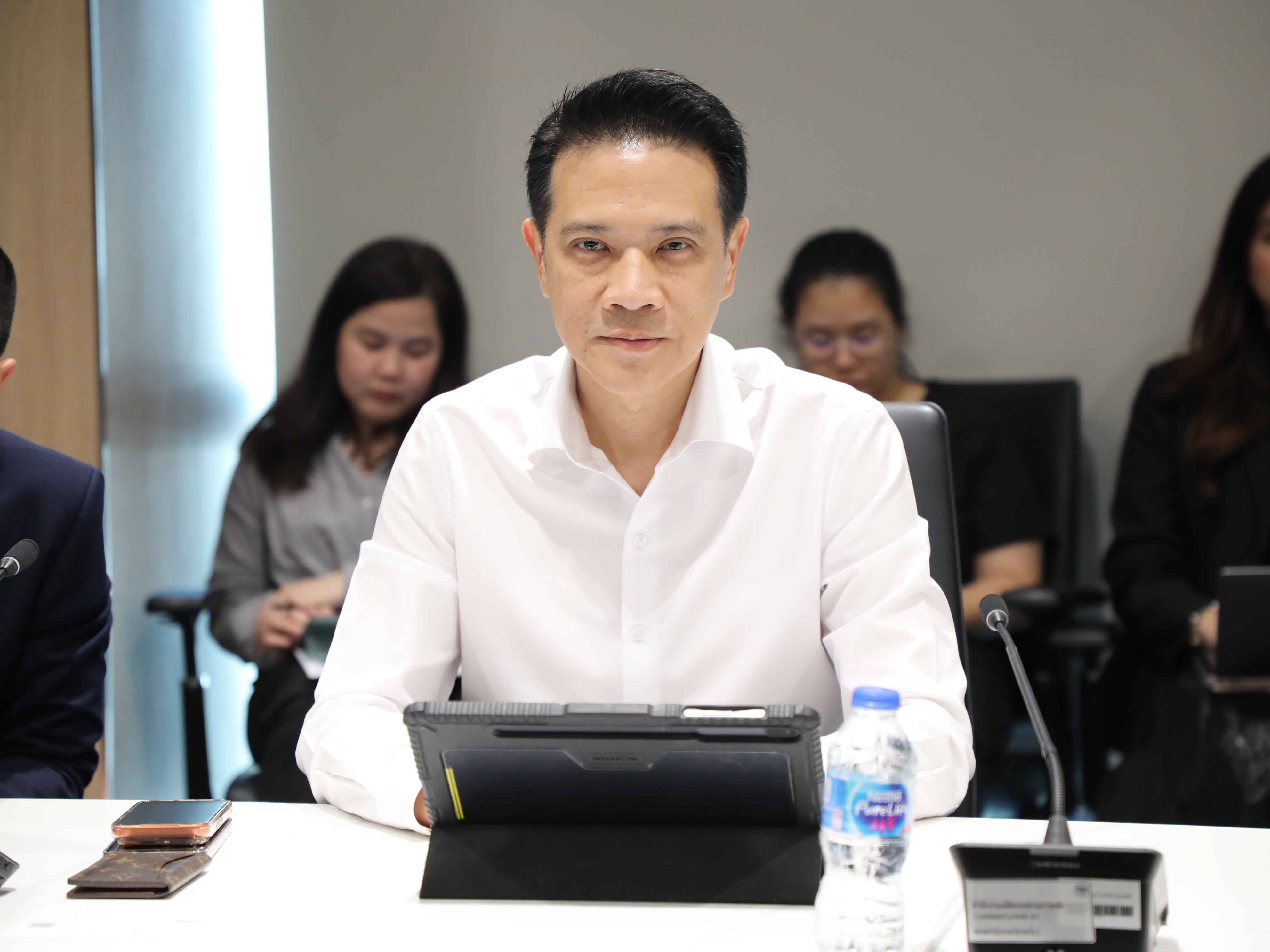 สคร. เข้าร่วมการประชุมหารือ ในหัวข้อการลงทุนภาคเอกชนในโครงสร้างพื้นฐานของไทย ร่วมกับสำนักงานบริหารหนี้สาธารณะ และ Mr. Vincent Milton จาก Fitch Ratings