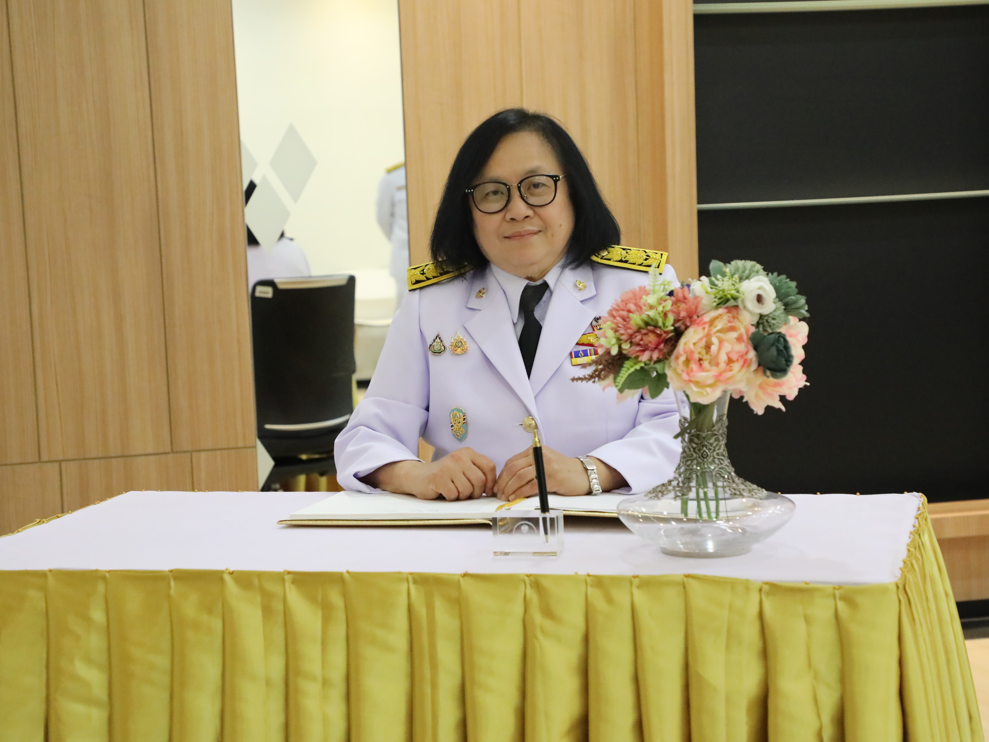 สำนักงานคณะกรรมการนโยบายรัฐวิสาหกิจ จัดพิธีลงนามถวายพระพรชัยมงคล พระบาทสมเด็จพระเจ้าอยู่หัว เเละพิธีถวายสัตย์ปฏิญาณเพื่อเป็นข้าราชการที่ดีเเละพลังของเเผ่นดิน เนื่องในโอกาสวันเฉลิมพระชนมพรรษา 28 กรกฎาคม 2568