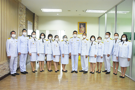 สคร. จัดพิธีลงนามถวายพระพรสมเด็จพระนางเจ้า ฯ พระบรมราชินี