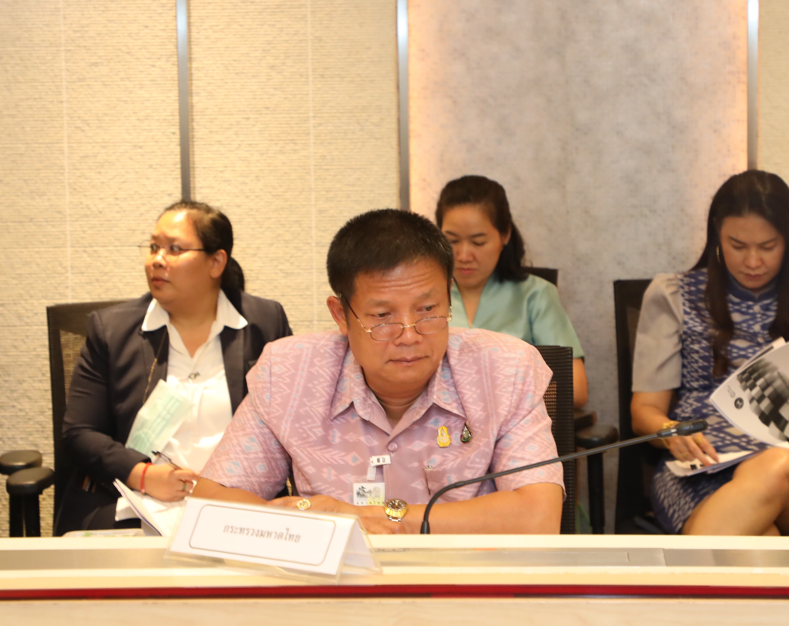 สคร. จัดประชุมหารือการทบทวนบทบาทรัฐวิสาหกิจ 