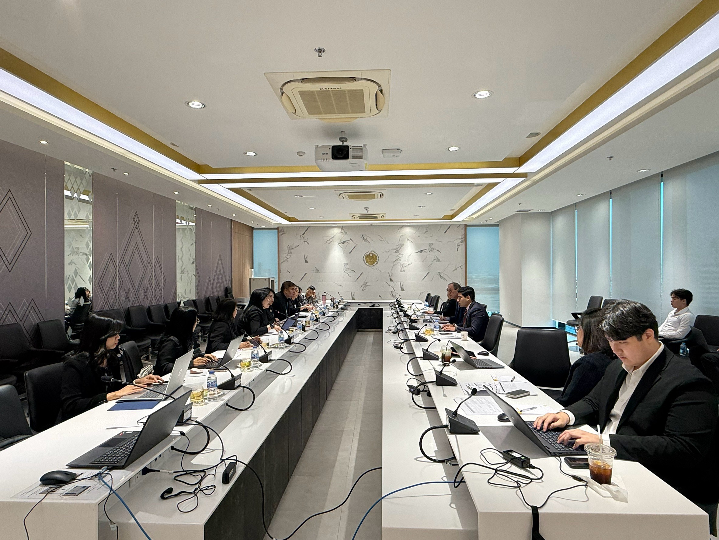 Road to OECD Accession Process: Day 2 การประชุมหารือร่วมกับผู้แทน OECD และหน่วยงานที่เกี่ยวข้องกับการกำกับดูแลกิจการรัฐวิสาหกิจ 
