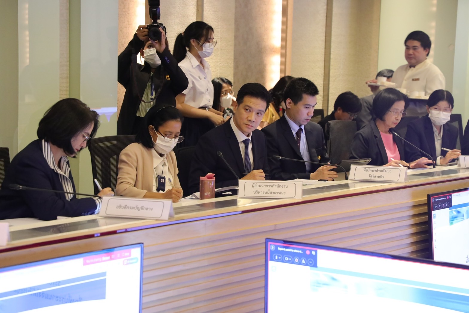 สคร. เข้าร่วมการประชุมคณะกรรมการติดตามเร่งรัดการเบิกจ่ายงบประมาณและการใช้จ่ายภาครัฐ  ครั้งที่ 3/2567