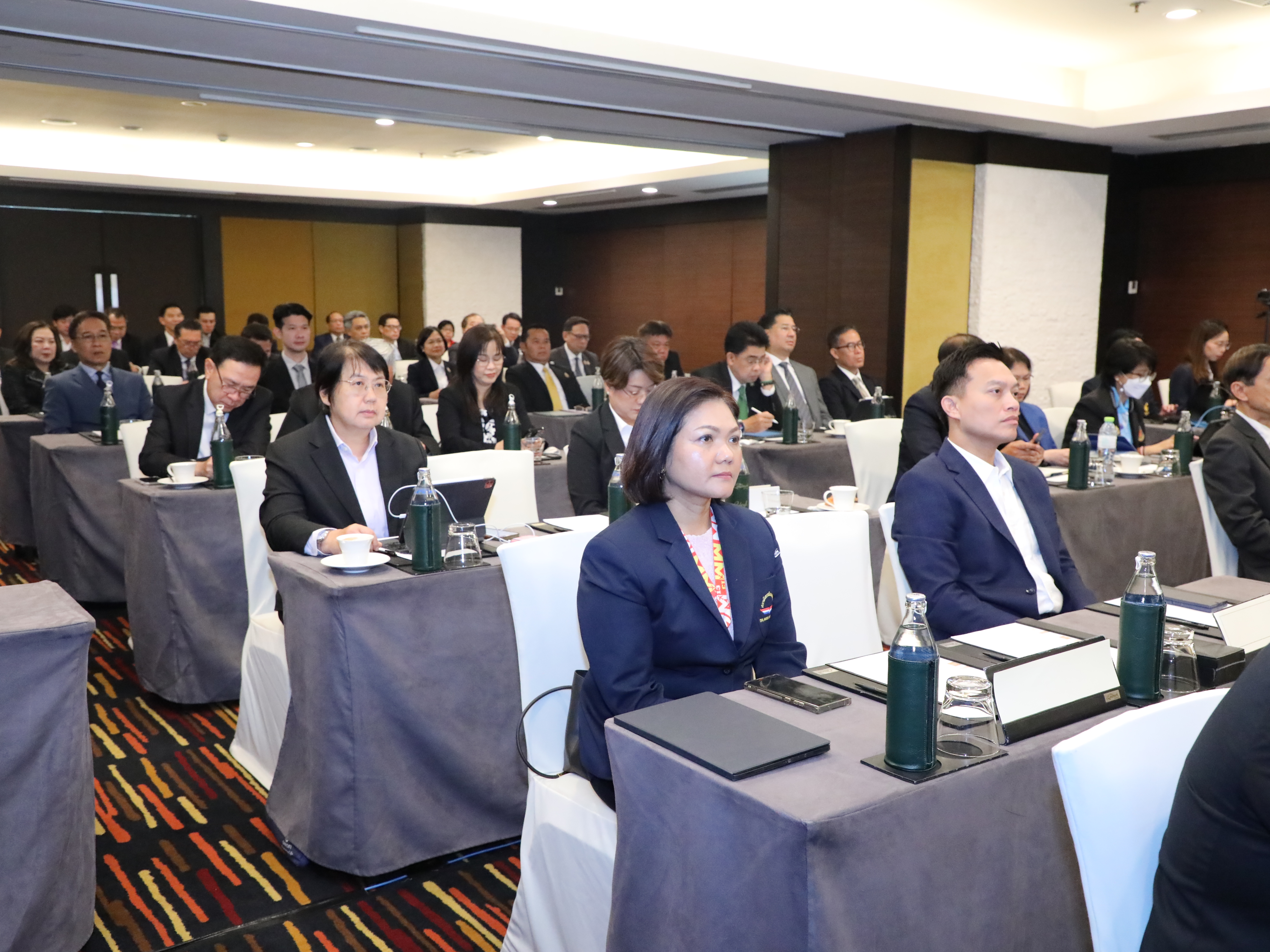 สำนักงานคณะกรรมการนโยบายรัฐวิสาหกิจ จัดอบรมผู้บริหารสูงสุดของรัฐวิสาหกิจ ภายใต้หลักสูตร  “ยกระดับการบริหารจัดการรัฐวิสาหกิจตามระบบประเมินผล” (SOE PRO)