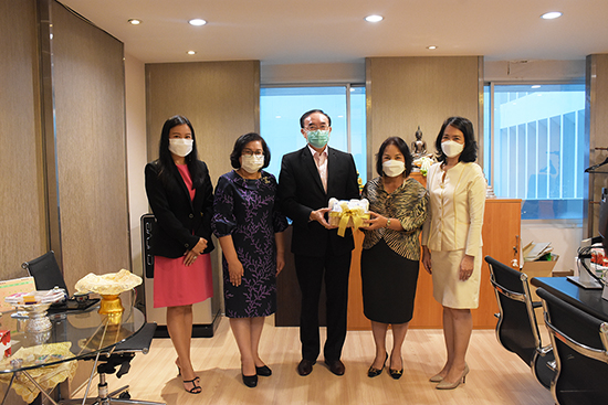 สคร. ร่วมอวยพรและขอพรปีใหม่ 2565 ผู้บริหารระดับสูงกระทรวงการคลัง