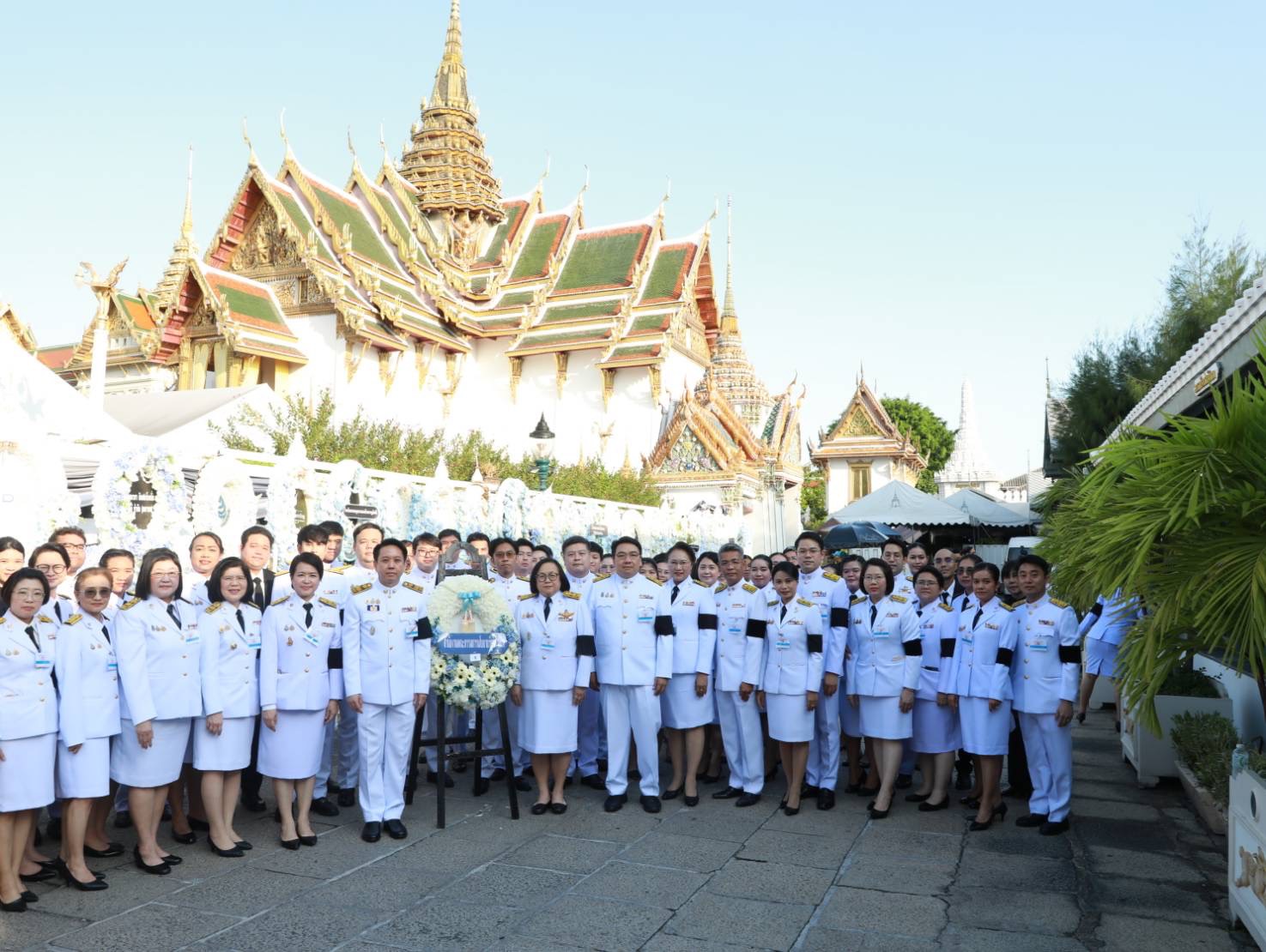 สำนักงานคณะกรรมการนโยบายรัฐวิสาหกิจ เป็นเจ้าภาพพระพิธีธรรมสวดพระอภิธรรมพระบรมศพ สมเด็จพระนางเจ้าสิริกิติ์ พระบรมราชินีนาถ พระบรมราชชนนีพันปีหลวง