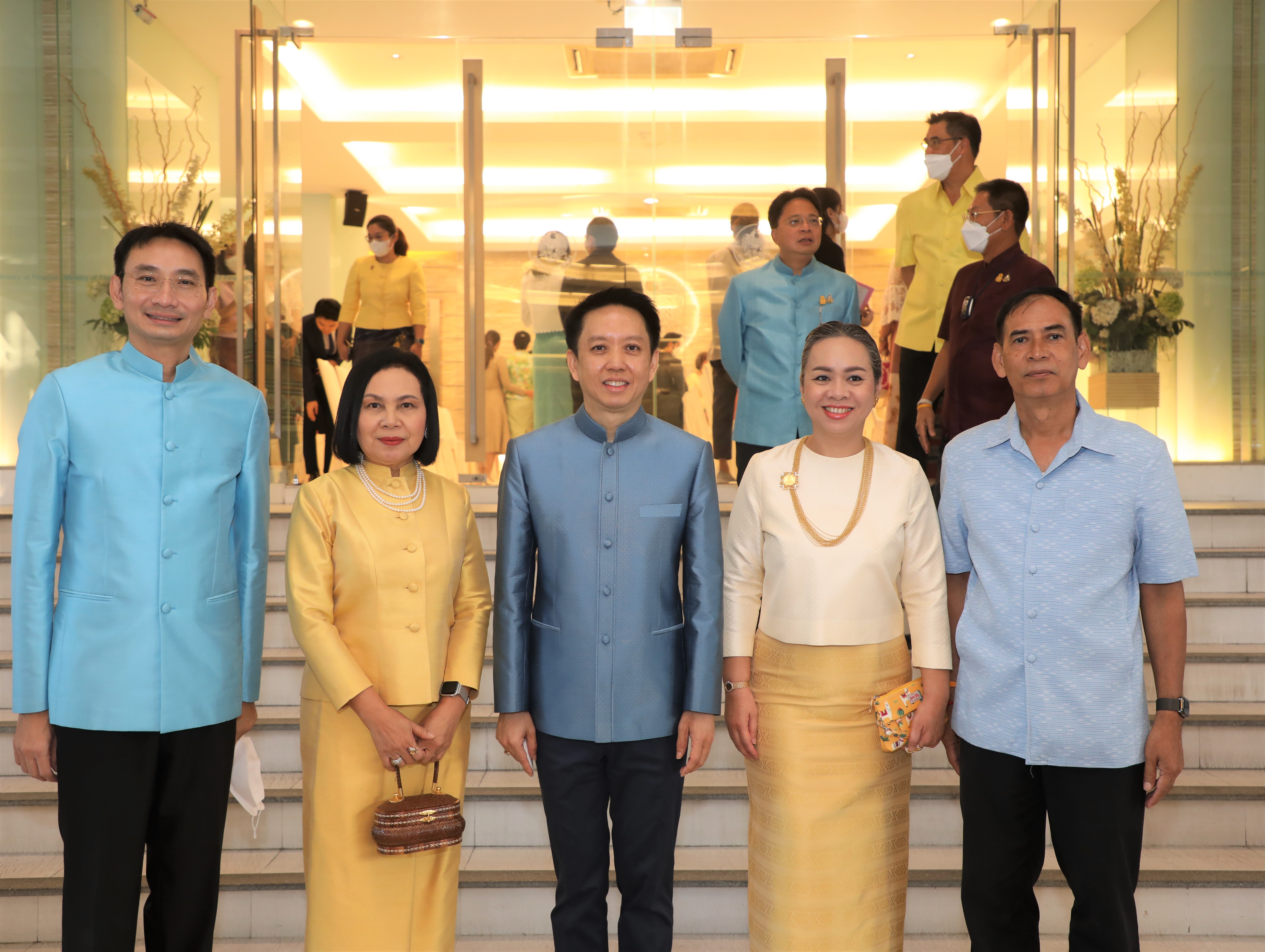 สคร. เข้าร่วมพิธีทำบุญตักบาตรเนื่องในวันขึ้นปีใหม่ พุทธศักราช 2567 