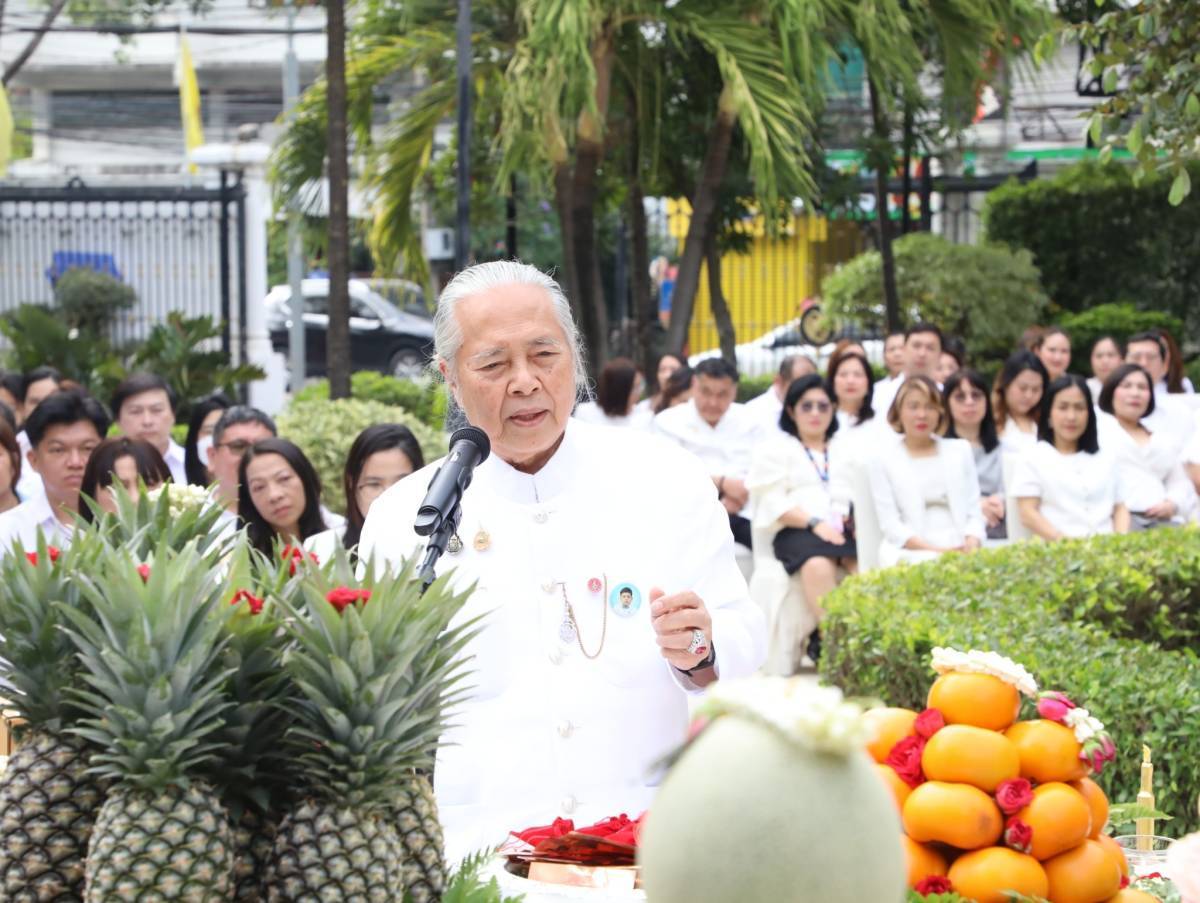 สำนักงานคณะกรรมการนโยบายรัฐวิสาหกิจ เข้าร่วมพิธีบวงสรวงสิ่งศักดิ์สิทธิ์ประจำกระทรวงการคลัง ในการจัดทำพระคลัง ในพระคลังมหาสมบัติ เทพประจำกระทรวงการคลัง เนื่องในโอกาสวันคล้ายวันสถาปนากระทรวงการคลัง ครบรอบ 150 ปี