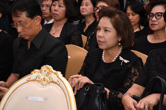 นางปานทิพย์ ศรีพิมล ที่ปรึกษาด้านพัฒนารัฐวิสาหกิจ สำนักงานคณะกรรมการนโยบายรัฐวิสาหกิจ (สคร.) ร่วมพิธีปิดงานตลาดคลองผดุงกรุงเกษม ภายใต้ชื่อ “คลังพัฒนาชาติ ตลาดคลองผดุง สร้างชีวิต เสริมสร้างเศรษฐกิจมั่งคง”
