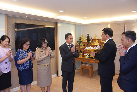 สคร. ร่วมแสดงความยินดีกับปลัดกระทรวงการคลังเนื่องในโอกาสเข้ารับตำแหน่งใหม่