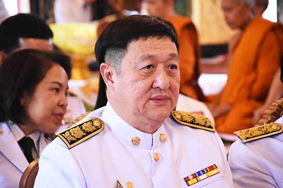 สคร. ร่วมพิธีถวายผ้าพระกฐินพระราชทานกระทรวงการคลัง ประจำปี พ.ศ. 2562