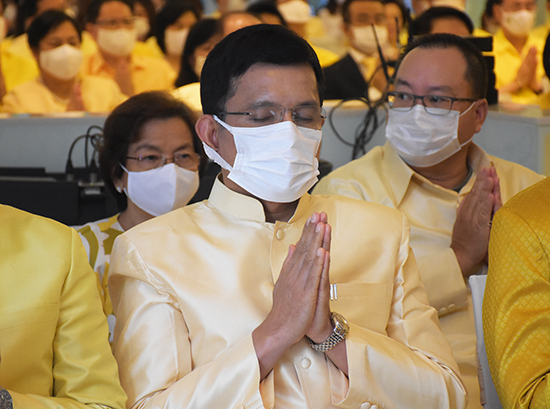 สคร. ร่วมตักบาตรถวายพระราชกุศลแด่ในหลวงรัชกาลที่ 9