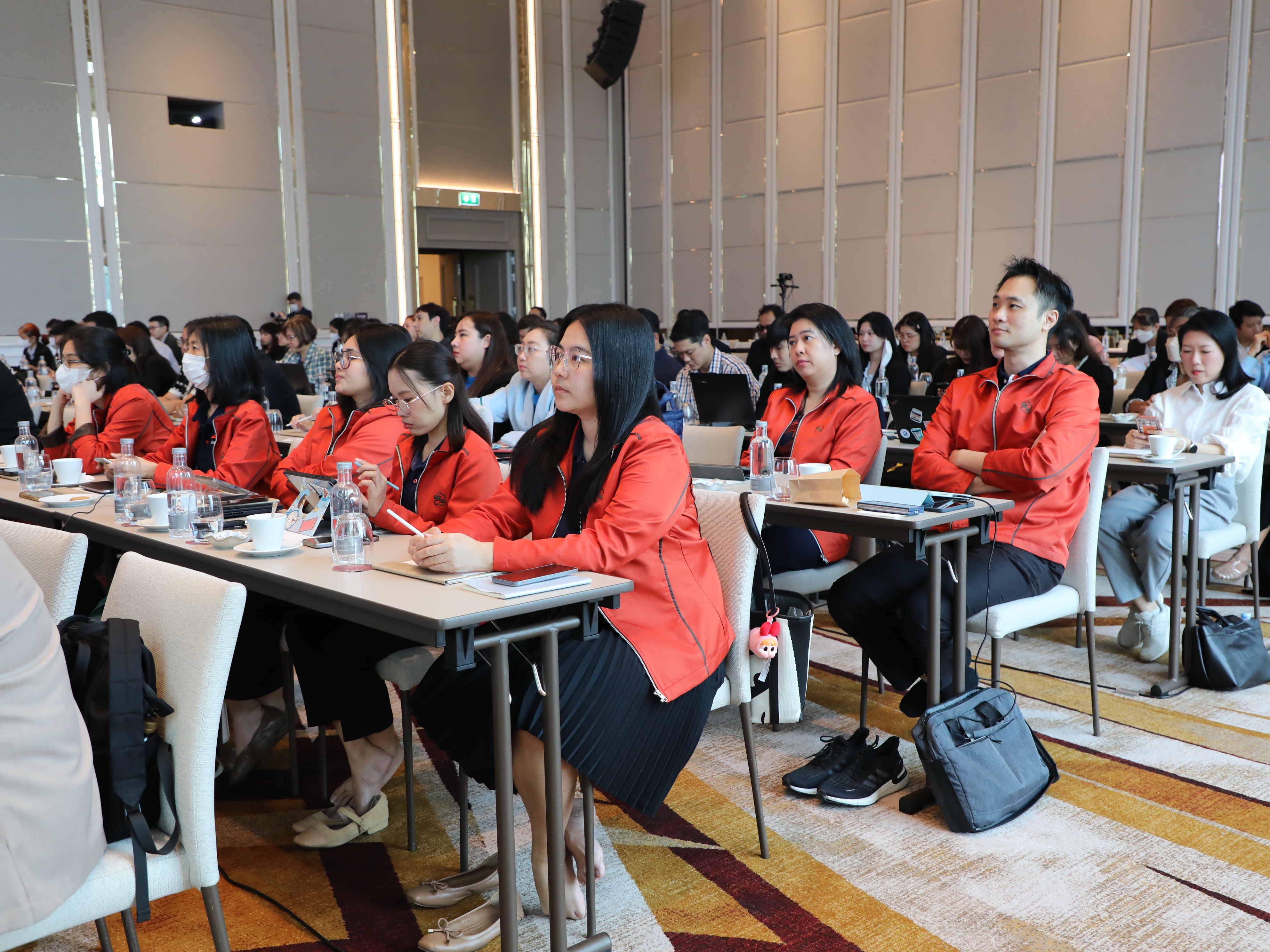 สำนักงานคณะกรรมการนโยบายรัฐวิสาหกิจจัดการสัมมนาและอบรมให้ความรู้ความเข้าใจเกี่ยวกับหลักเกณฑ์  แนวปฏิบัติ และคู่มือปฏิบัติเกี่ยวกับการบริหารความเสี่ยงและการควบคุมภายในสำหรับรัฐวิสาหกิจ ปี 2568