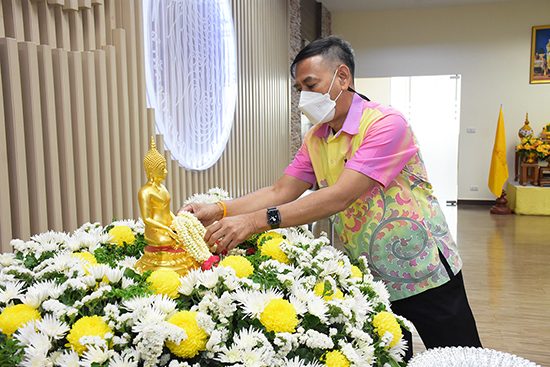 สคร. จัดกิจกรรมสรงน้ำพระพุทธรูปประจำ สคร. เนื่องในเทศกาลวันสงกรานต์ พ.ศ. 2565