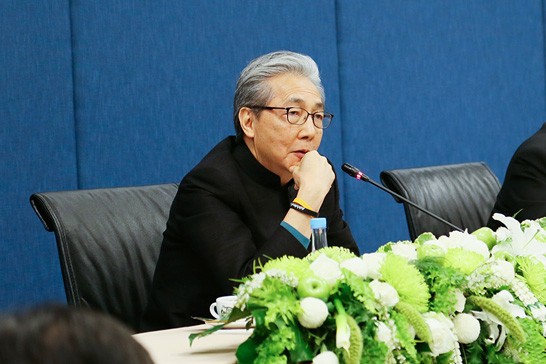 นายสมคิด จาตุศรีพิทักษ์ รองนายกรัฐมนตรี เป็นประธานเปิดโครงการสัมมนาดังกล่าว 