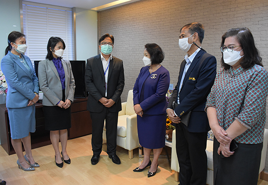 สคร. ร่วมแสดงความยินดีกับนายธีรัชย์ อัตนวานิชเนื่องในโอกาสเข้าดำรงตำแหน่งรองปลัดกระทรวงการคลัง