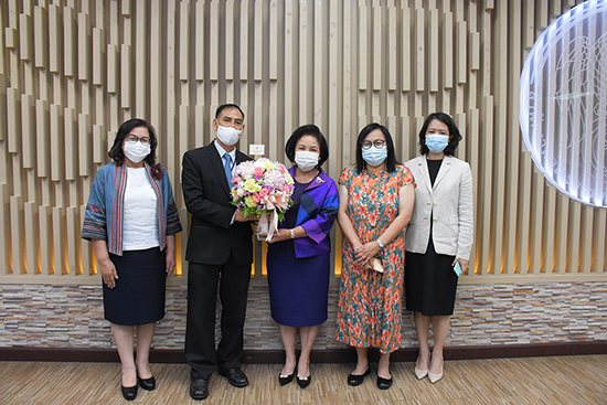 สคร. ร่วมแสดงความยินดีกับนางปานทิพย์ ศรีพิมล เนื่องในโอกาสเข้าดำรงตำแหน่ง ผู้อำนวยการ สคร.
