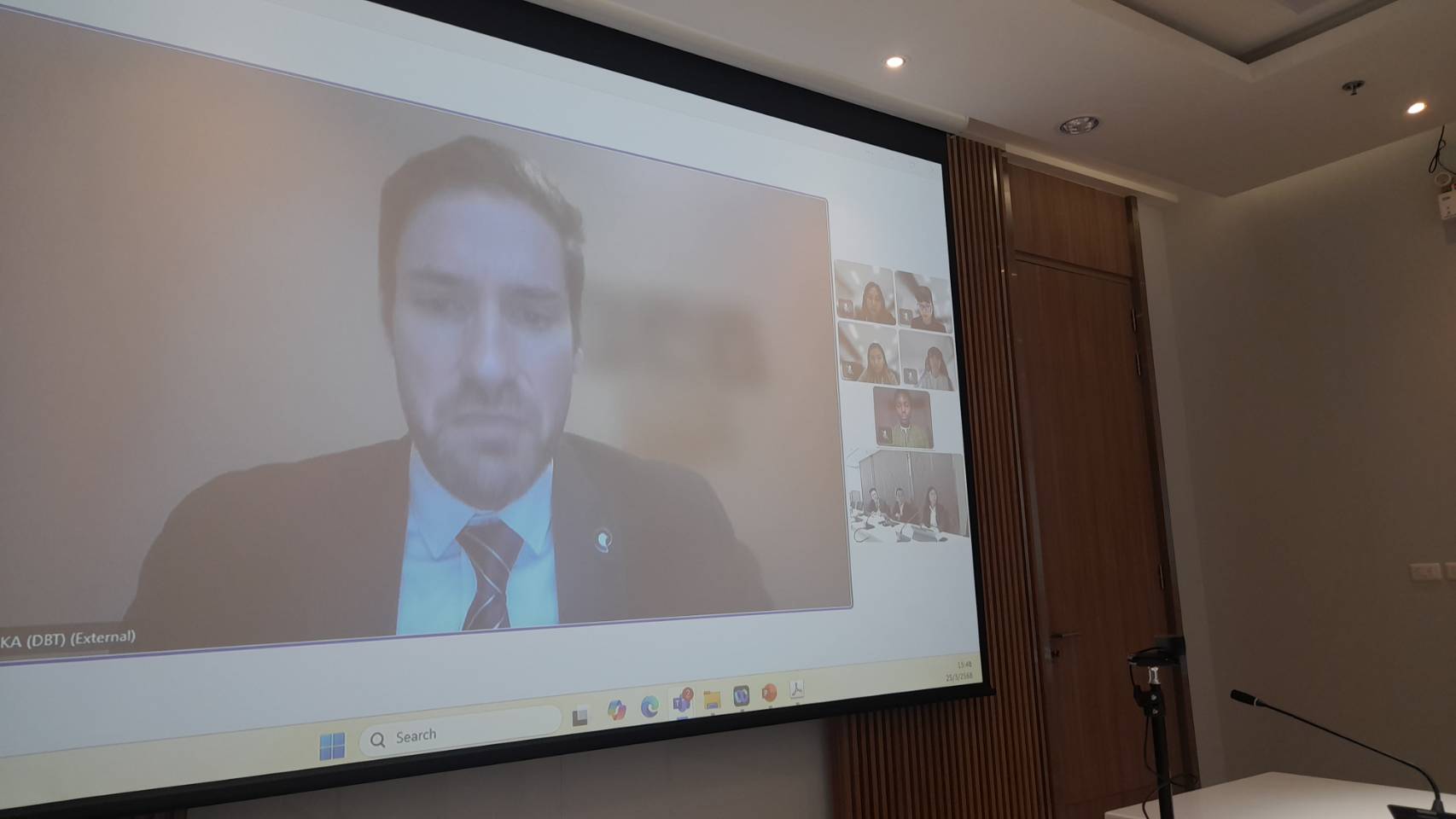 การประชุม The Introductory Meeting on State-Owned Enterprises ภายใต้ The Enhanced Trade Partnership ระหว่าง สคร. และผู้แทนสหราชอาณาจักร