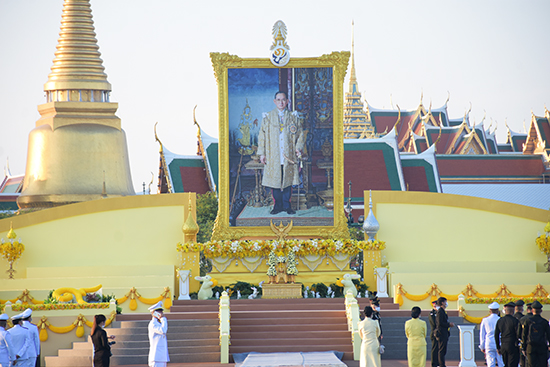 สคร. ร่วมถวายบังคม เนื่องในวันคล้ายวันพระบรมราชสมภพ พระบาทสมเด็จพระบรมชนกาธิเบศร มหาภูมิพลอดุลยเดชมหาราช บรมนาถบพิตร วันชาติ และวันพ่อแห่งชาติ 5 ธันวาคม 2563