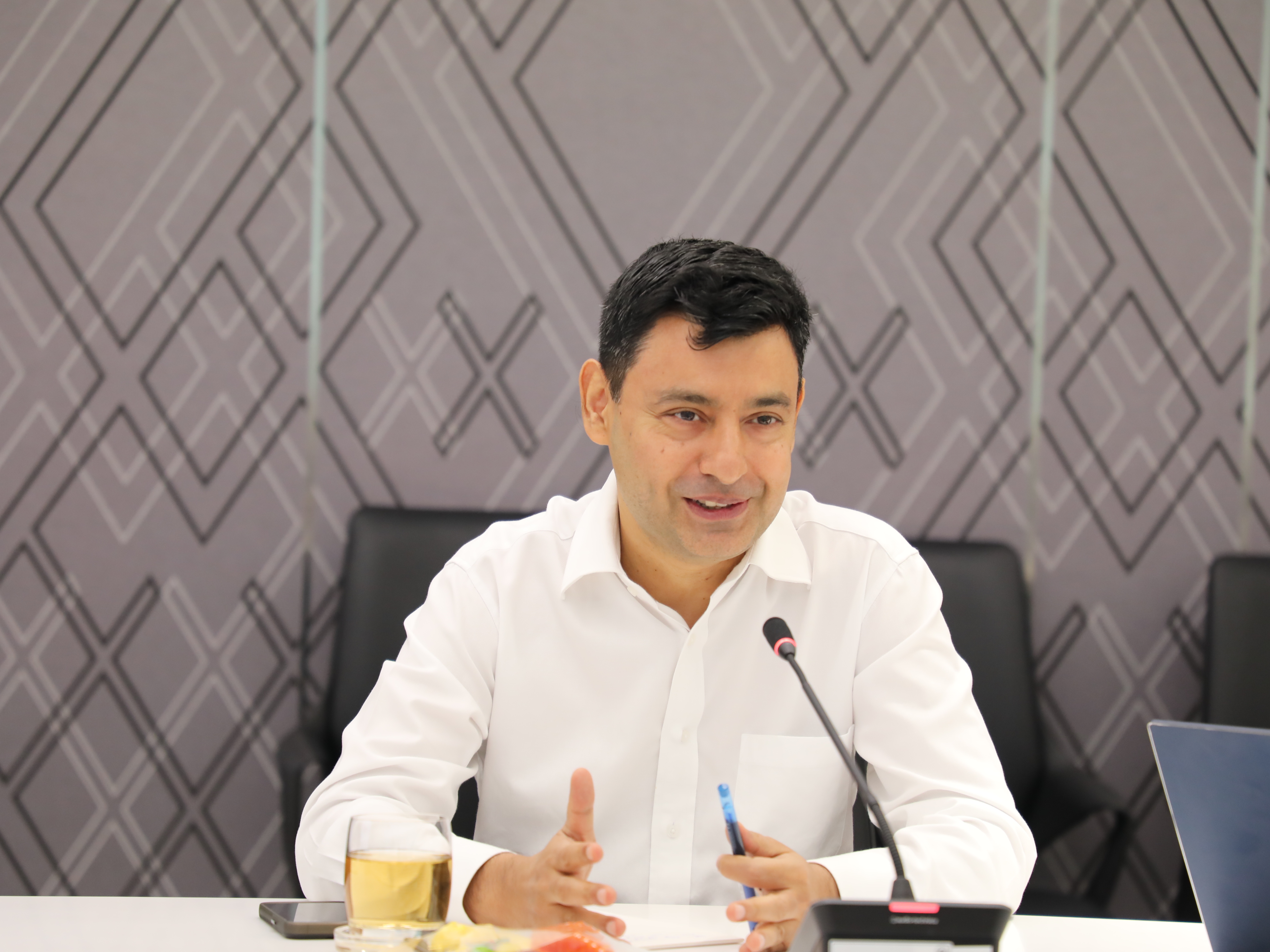 สคร. หารือกับคณะผู้แทน ADB เกี่ยวกับการส่งเสริมความร่วมมือด้านการพัฒนาตลาดการแข่งขัน การปฏิรูปรัฐวิสาหกิจ และการร่วมลงทุนระหว่างรัฐ และเอกชน (PPP) ในประเทศไทย