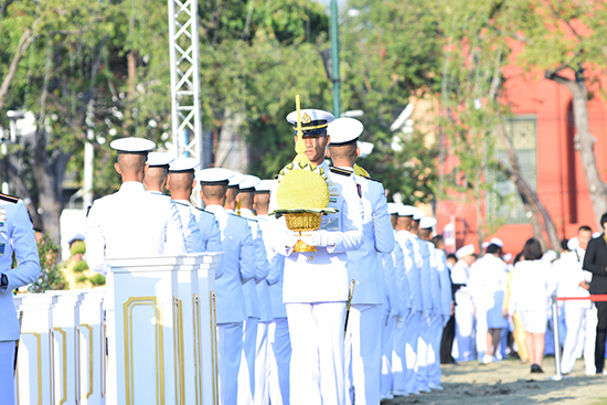 สคร. เข้าร่วมพิธีถวายพานพุ่มดอกไม้ราชสักการะ ถวายราชสดุดีและถวายบังคม เนื่องในวันคล้ายวันพระบรมราชสมภพในหลวงรัชกาลที่ 9