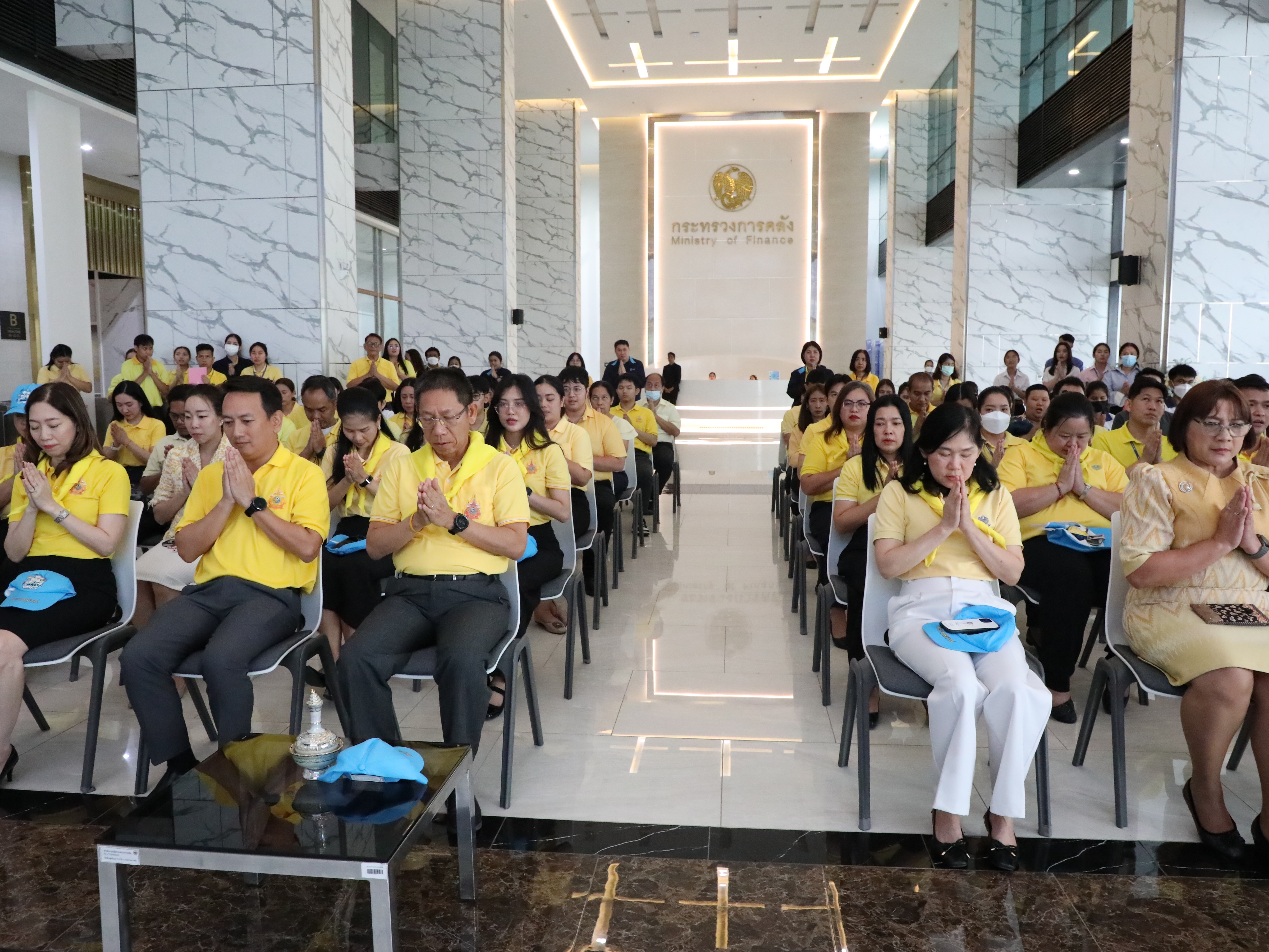 สำนักงานคณะกรรมการนโยบายรัฐวิสาหกิจ ร่วมกับกระทรวงการคลังจัดกิจกรรมถวายเทียนพรรษา ประจำปี 2568 ภายใต้กิจกรรมจิตอาสาบำเพ็ญสาธารณประโยชน์และบำเพ็ญสาธารณกุศลเฉลิมพระเกียรติ พระบาทสมเด็จพระเจ้าอยู่หัว เนื่องในโอกาสวันเฉลิมพระชนมพรรษา 28 กรกฎาคม 2568