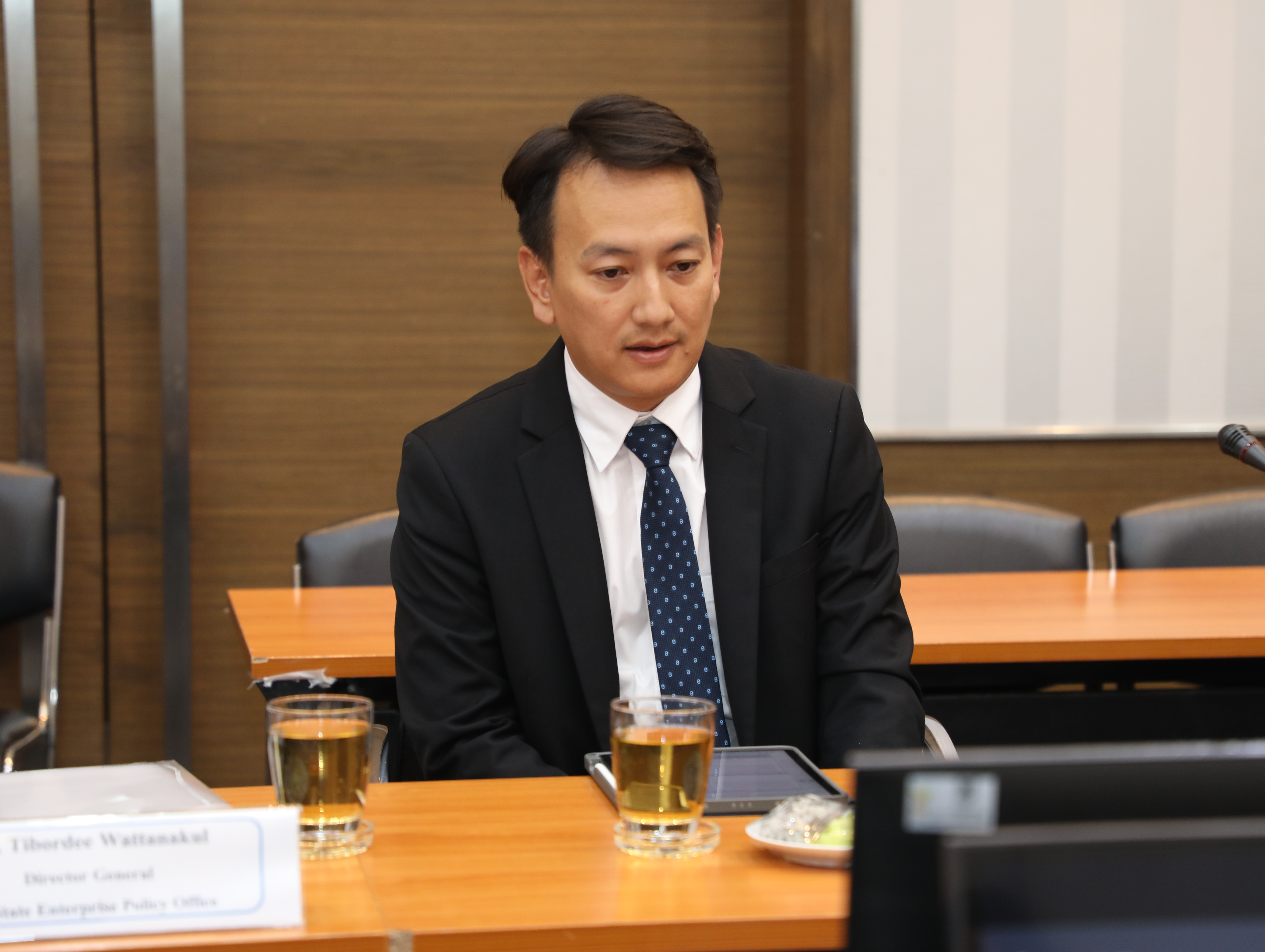 การประชุมหารือร่วมกับคณะผู้แทนองค์การเพื่อความร่วมมือทางเศรษฐกิจและการพัฒนา (OECD) สำหรับการจัดทำรายงานการประเมินสถานการณ์ของรัฐวิสาหกิจในภาพรวมด้านการกำกับดูแลกิจการที่ดีด้านการกำกับดูแลกิจการที่ดี