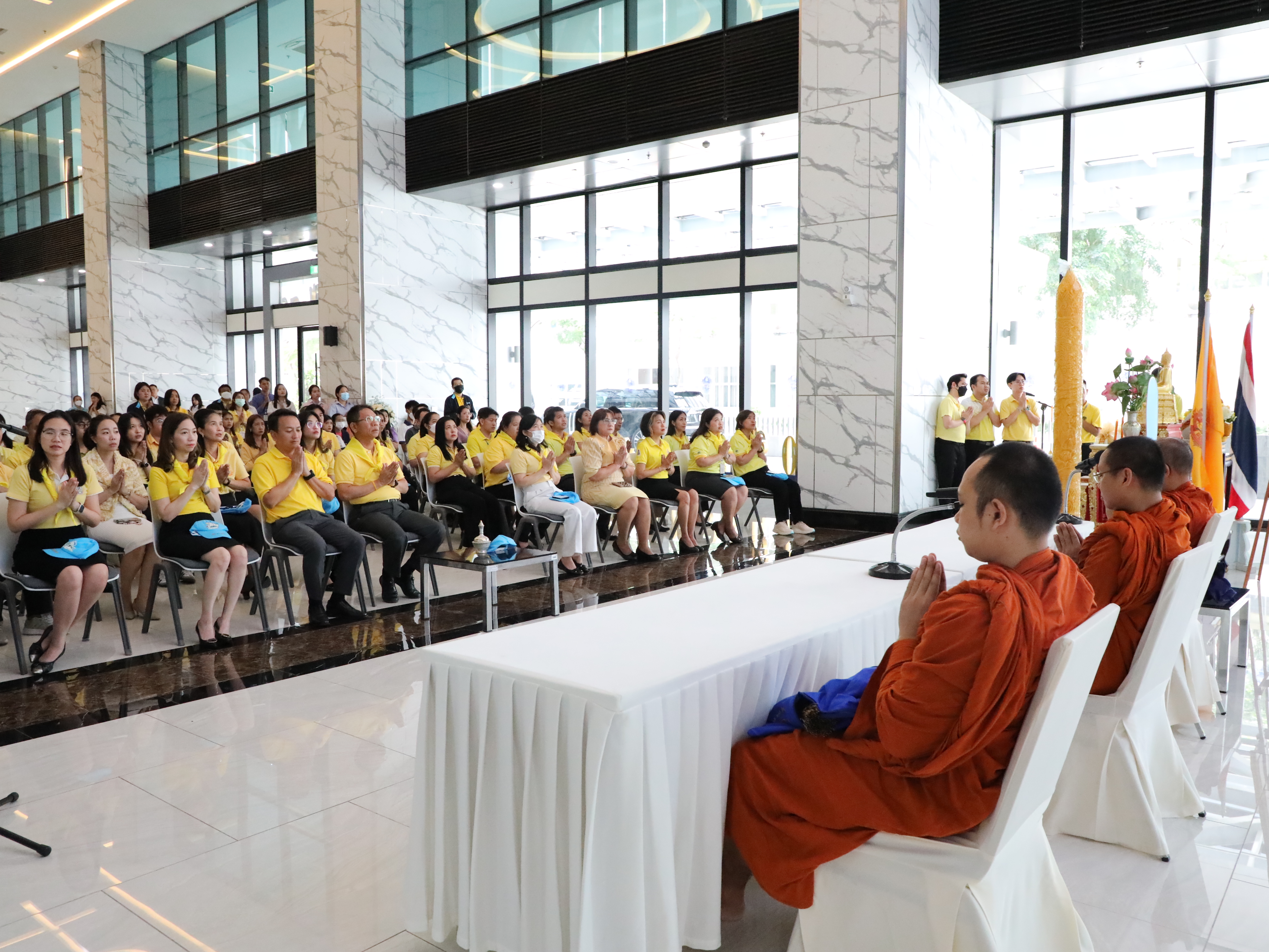 สำนักงานคณะกรรมการนโยบายรัฐวิสาหกิจ ร่วมกับกระทรวงการคลังจัดกิจกรรมถวายเทียนพรรษา ประจำปี 2568 ภายใต้กิจกรรมจิตอาสาบำเพ็ญสาธารณประโยชน์และบำเพ็ญสาธารณกุศลเฉลิมพระเกียรติ พระบาทสมเด็จพระเจ้าอยู่หัว เนื่องในโอกาสวันเฉลิมพระชนมพรรษา 28 กรกฎาคม 2568