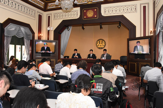 บรรยากาศการแถลงข่าว เรื่องร่างพระราชบัญญัติการพัฒนาการกำกับดูแลและบริหารรัฐวิสาหกิจ พ.ศ. ....