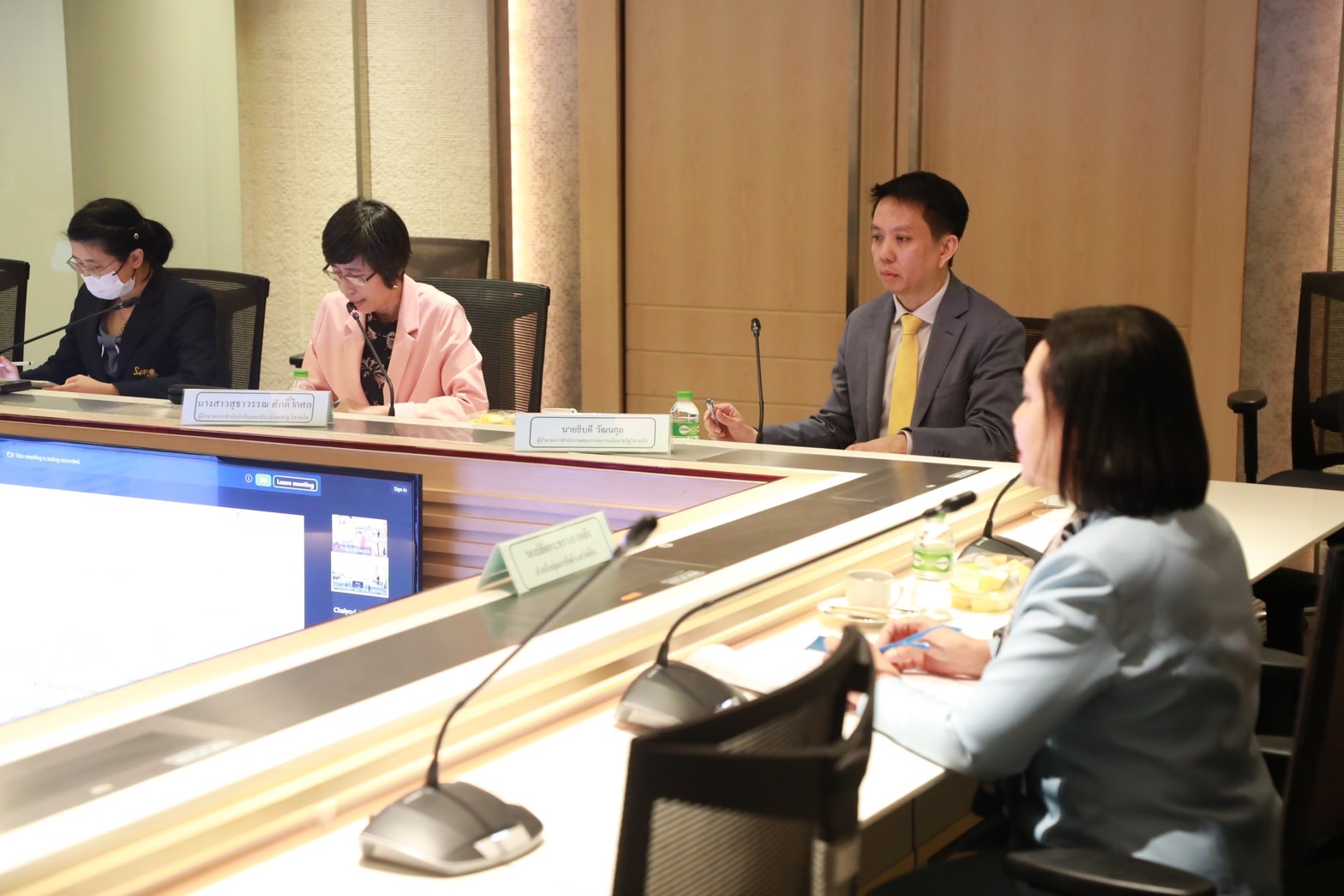 สคร. จัดการประชุมคณะกรรมการตัดสินรางวัลรัฐวิสาหกิจดีเด่น ประจำปี 2567