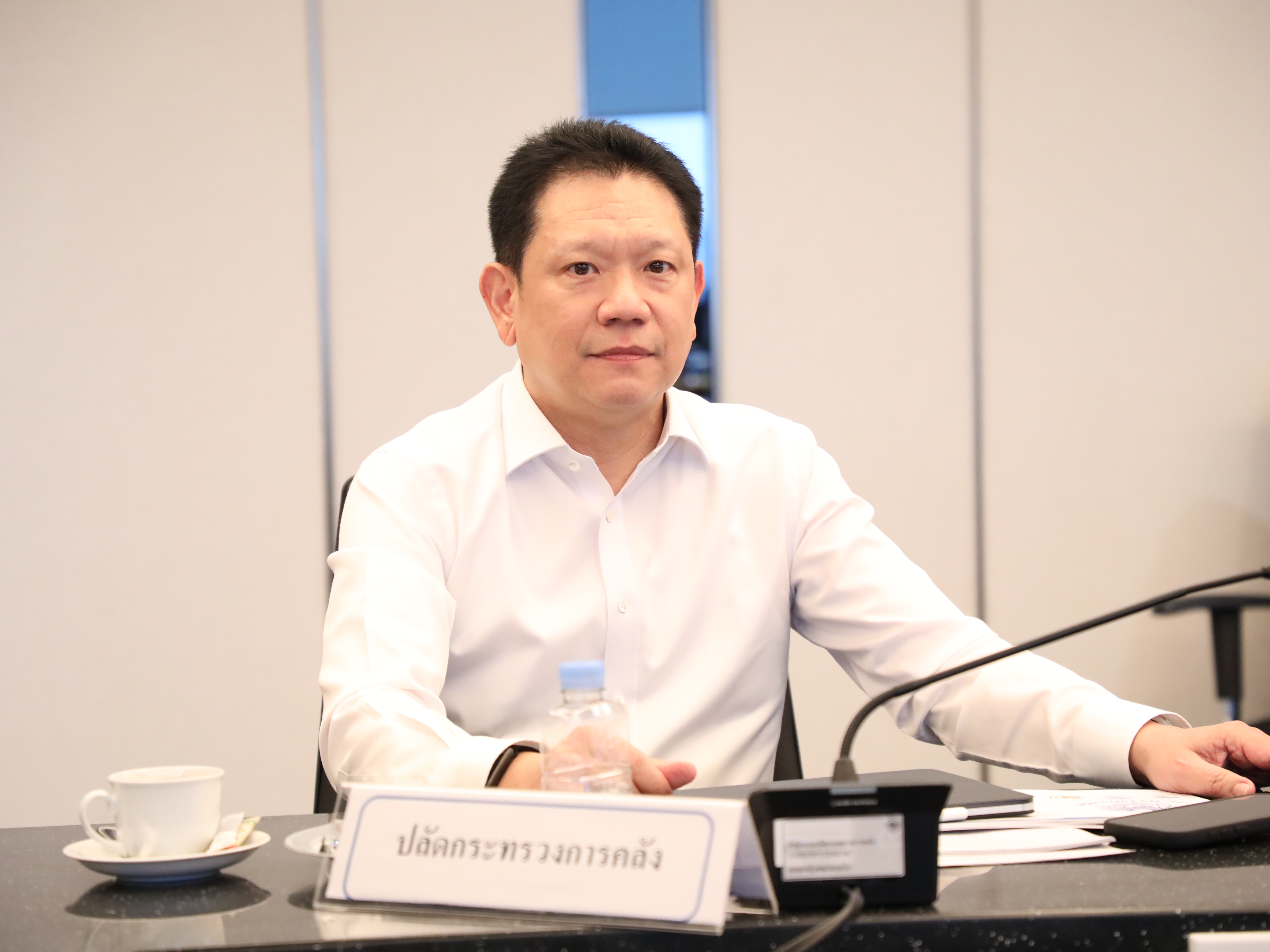 นายเอกนิติ นิติทัณฑ์ประภาศ รองนายกรัฐมนตรี และรัฐมนตรีว่าการกระทรวงการคลัง  เป็นประธานในการประชุมคณะกรรมการติดตามเร่งรัดการเบิกจ่ายงบประมาณและการใช้จ่ายภาครัฐ  (คณะกรรมการฯ) ครั้งที่ 1/2569